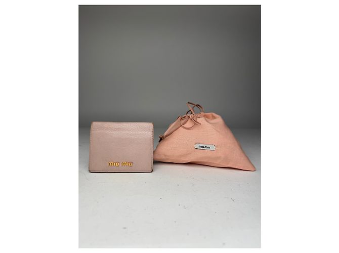 Vintage Miu Miu Leather Card Holder Pink ref.2600593 - Joli Closet