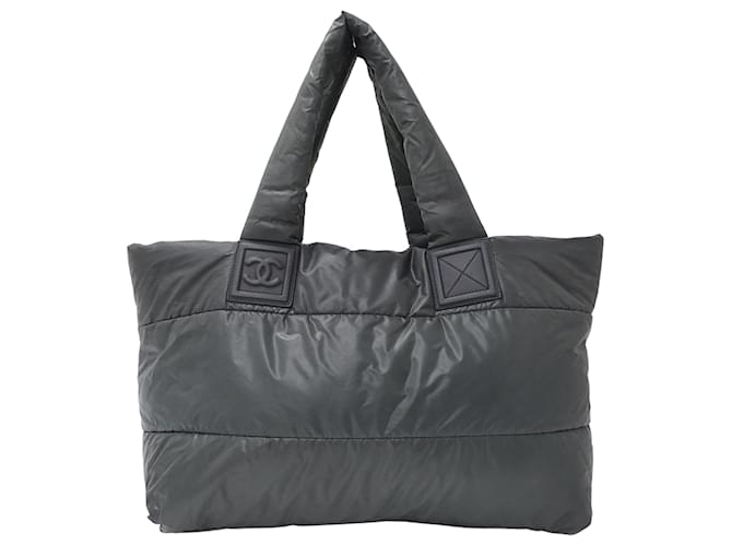 Chanel Coco Cocoon Tote MM in Gray Nylon Brown ref.2646592 - Joli Closet
