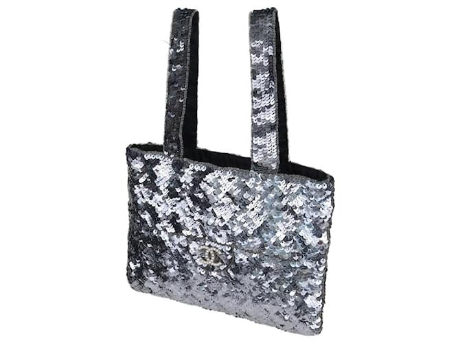 CHANEL 小物 Chanel Metallic Sequins and Fabric Mini Trompe Le'oeil Tote Cloth