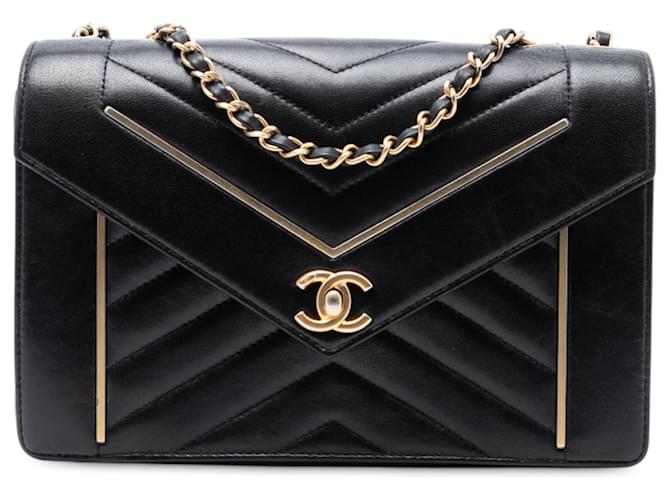 Chanel Black Medium Reversed Chevron Lambskin Flap Leather ref