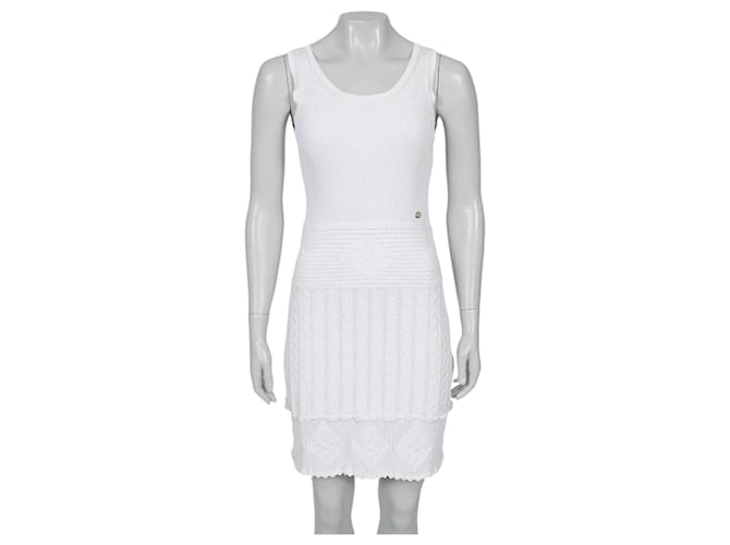 Chanel White Viscose Blend Dress - Size FR40 (Runs Small) Pre-owned  Polyamide ref.3015096 - Joli Closet