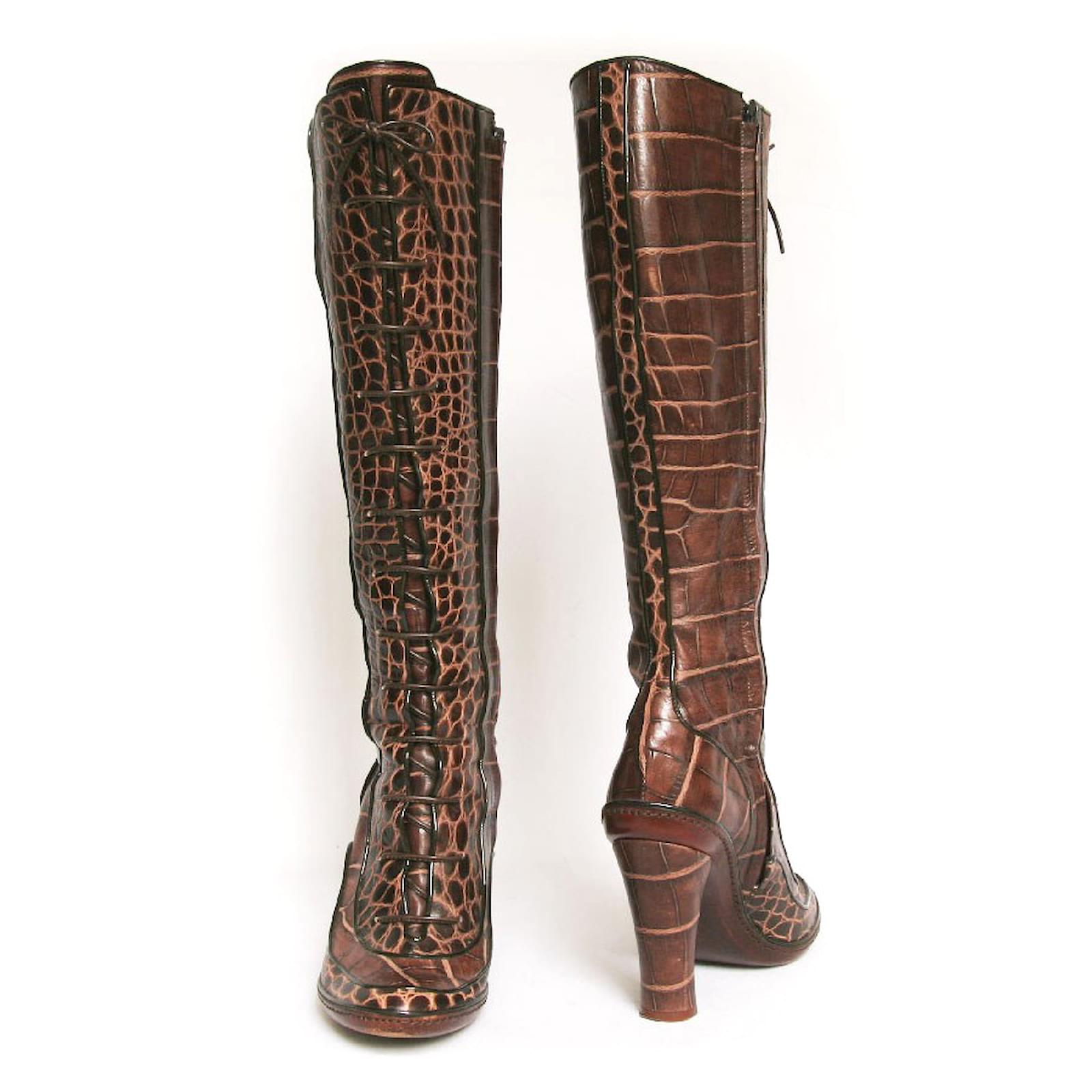 Bottines BCBGirls En Cuir Verni Marron - Talon Aiguille Haut - Fermeture éclair - Taille US 8.5