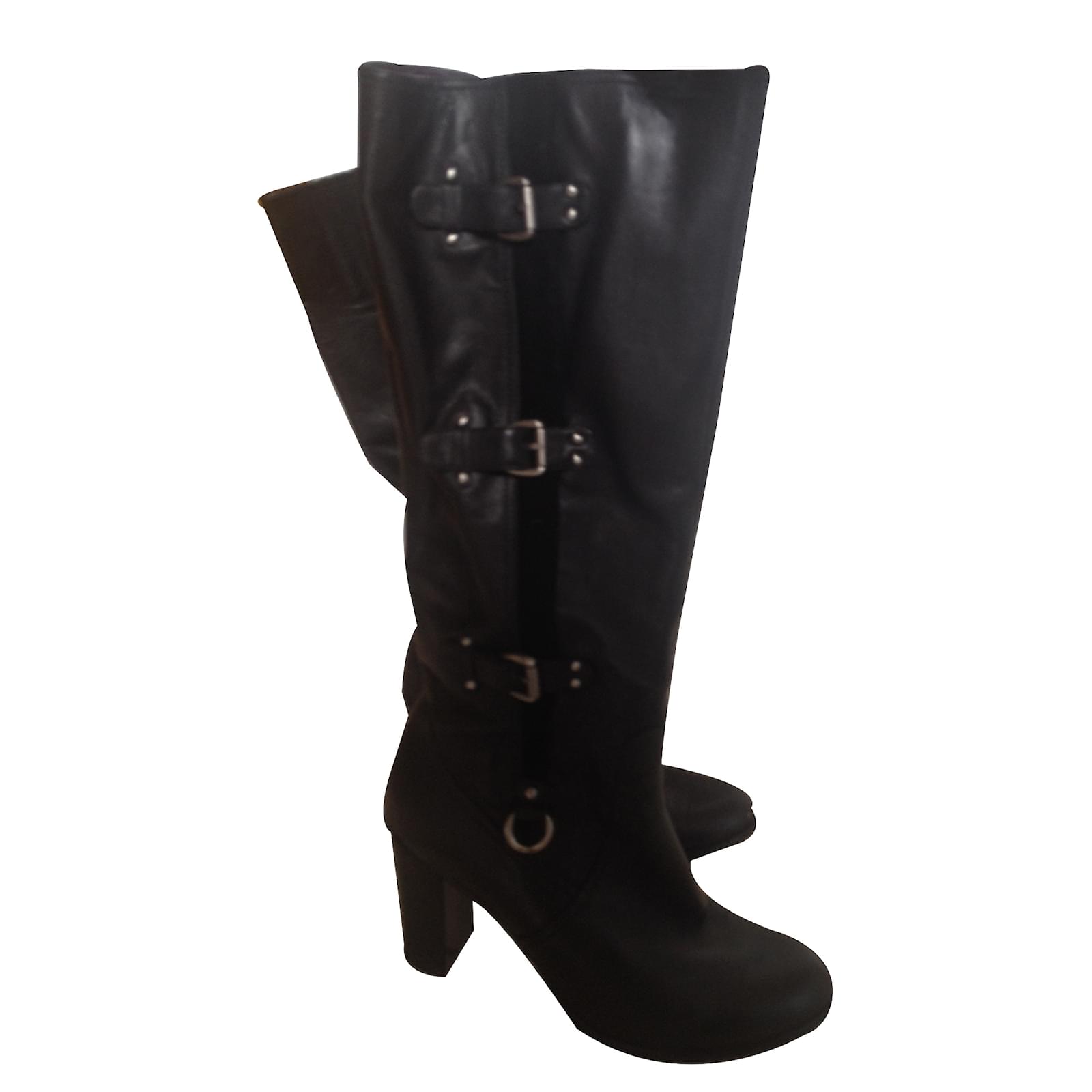 chaussure alain manoukian