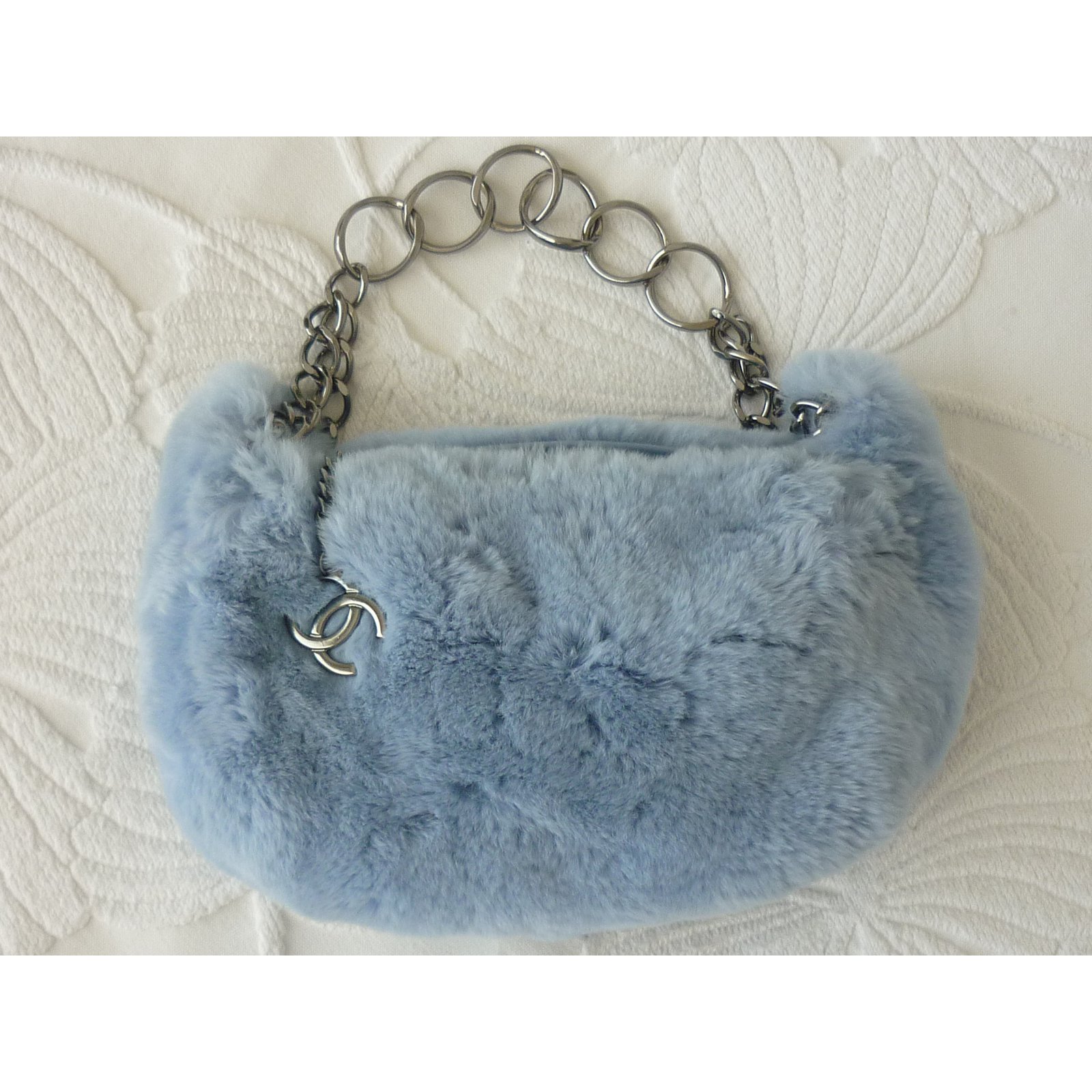 Chanel Handbags Blue Fur ref.14043