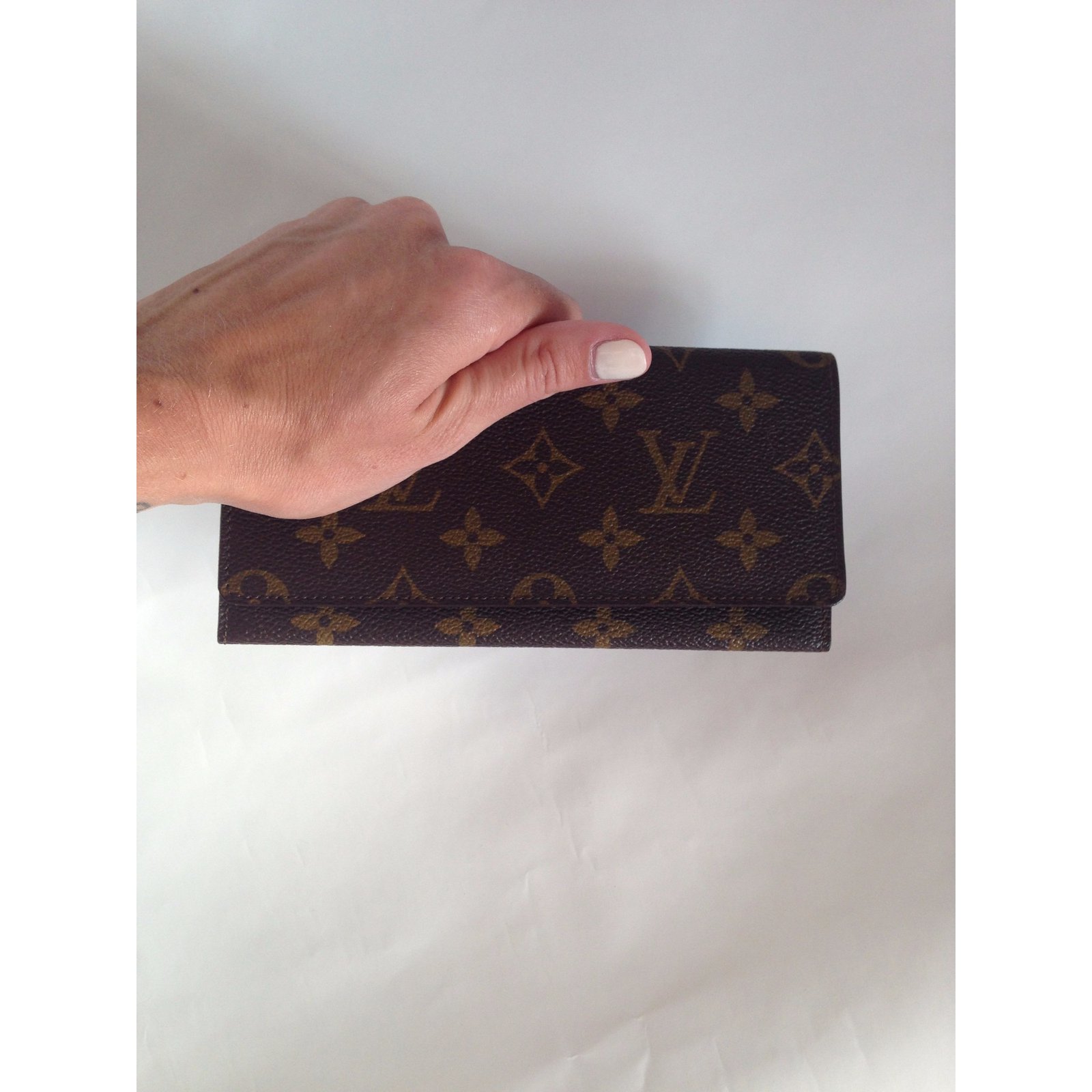 Louis Vuitton Monogram Checkbook Clutch Cardholder Brown Cloth ref.20163 -  Joli Closet