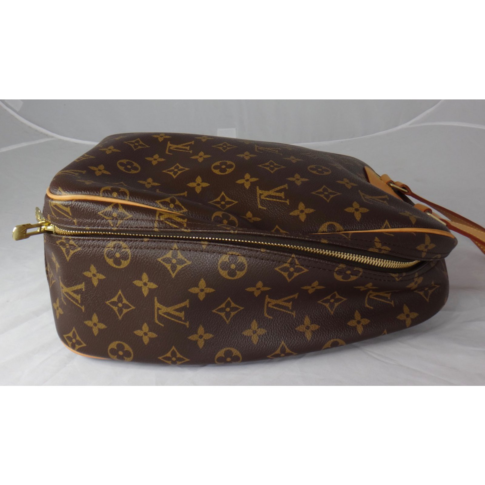 Louis Vuitton Monogram Excursion Bag Brown Leather ref.20370