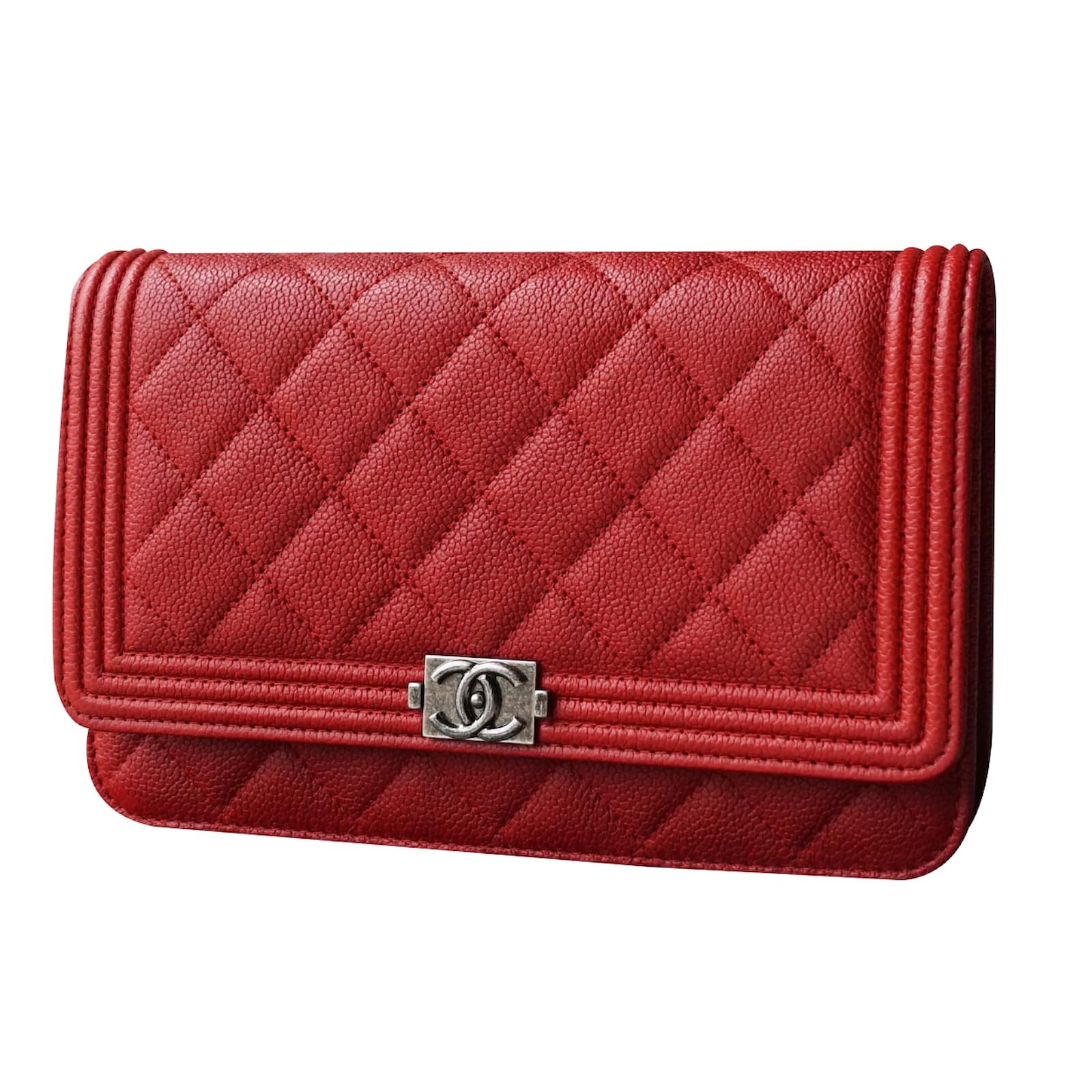 Chanel Boy WOC Cuir Rouge ref.21975 Joli Closet