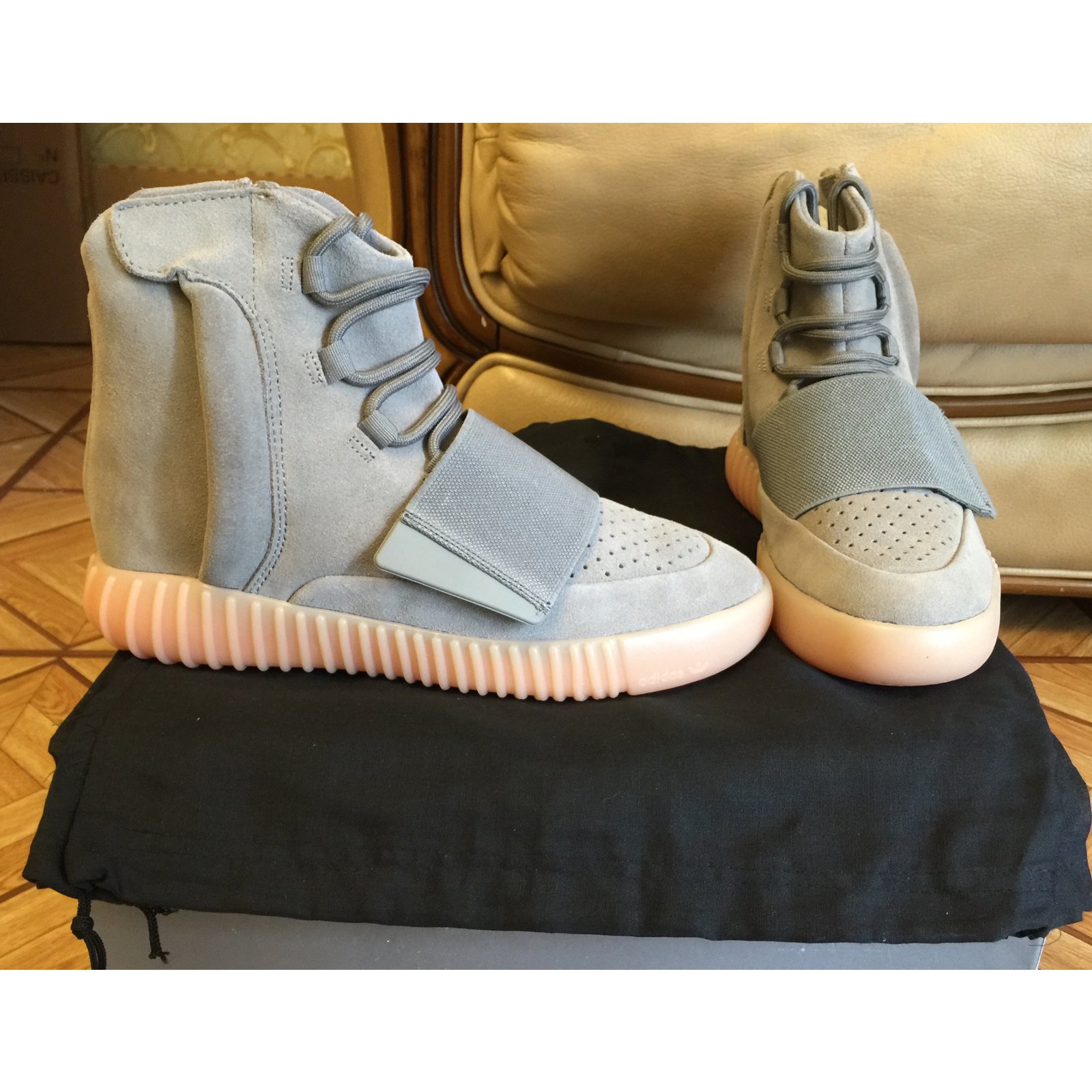 yeezy boost 750 Gris