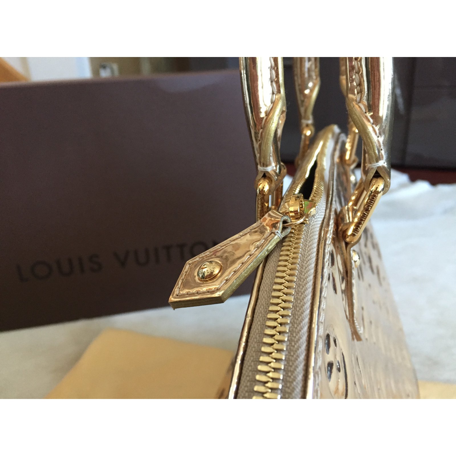 Louis Vuitton Alma MM Handbag Purse Gold Monogram Miroir M93624