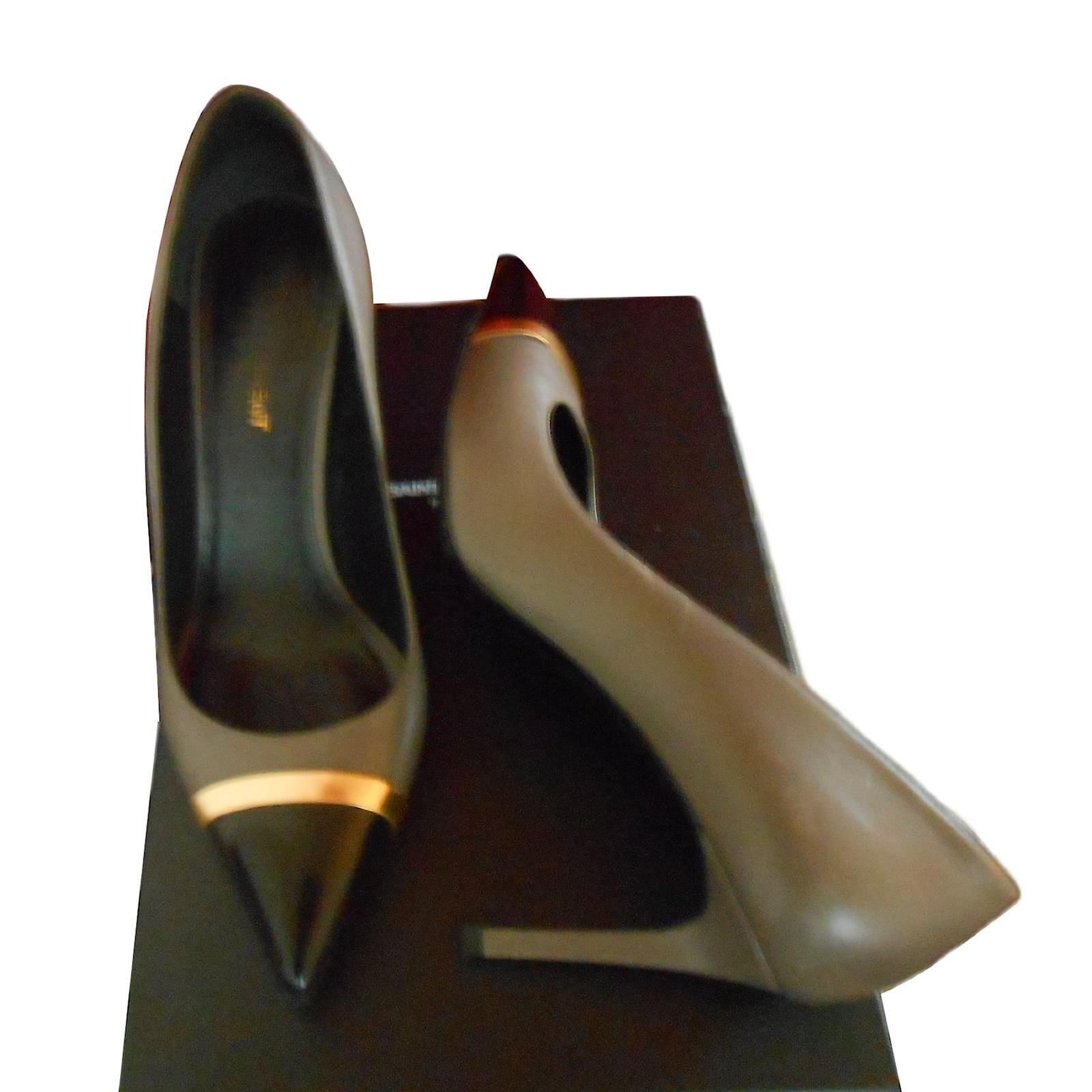 saint laurent escarpins