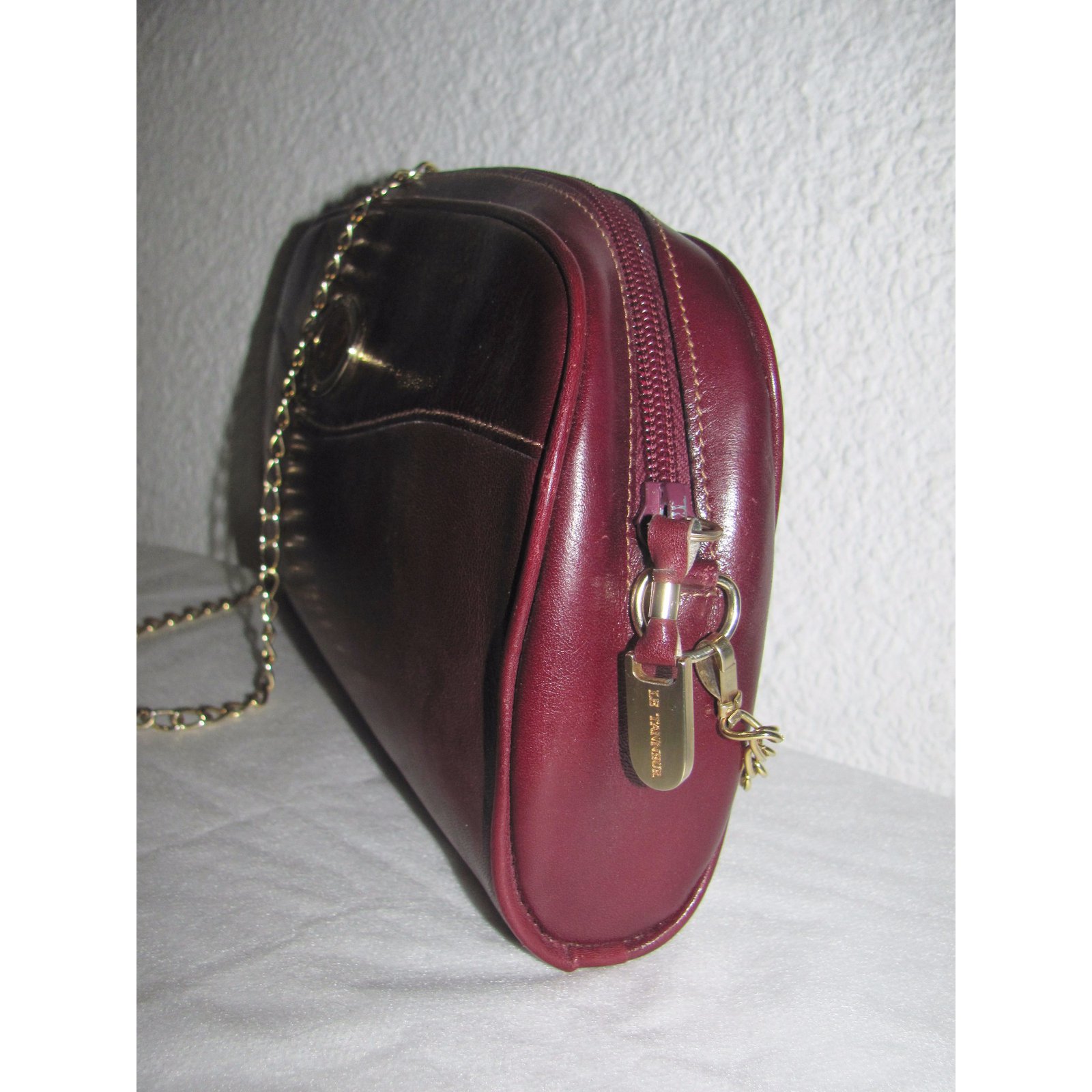 Le Tanneur Handbag Dark red Leather ref.24324 - Joli Closet