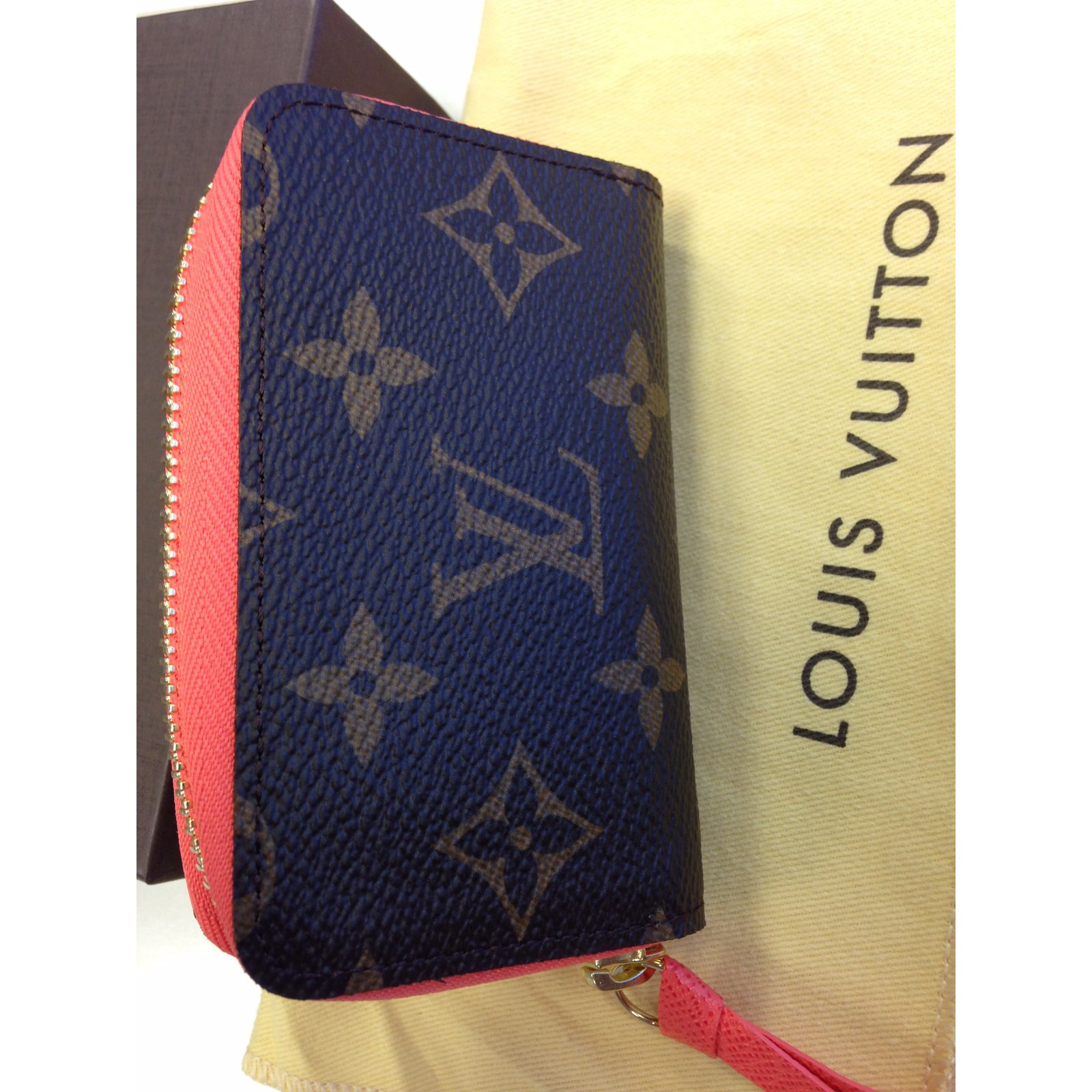 Louis Vuitton ZIPPY MULTICARTES CARD HOLDER in POPPY Brown ref.24347 - Joli  Closet