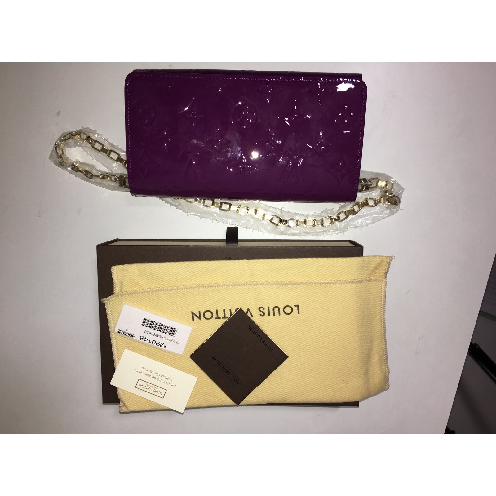 Louis Vuitton Purple Monogram Vernis Deesse GM Leather Patent leather  ref.966945 - Joli Closet
