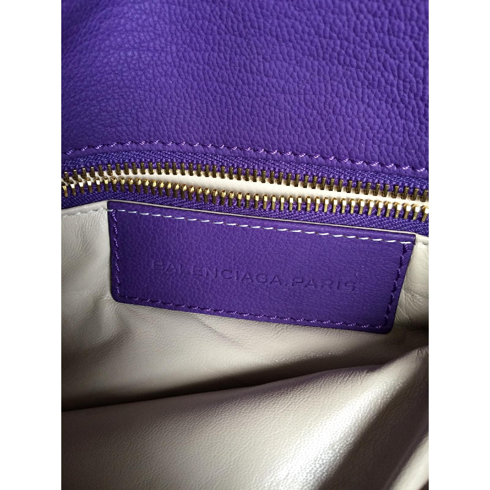 pochette balenciaga prix