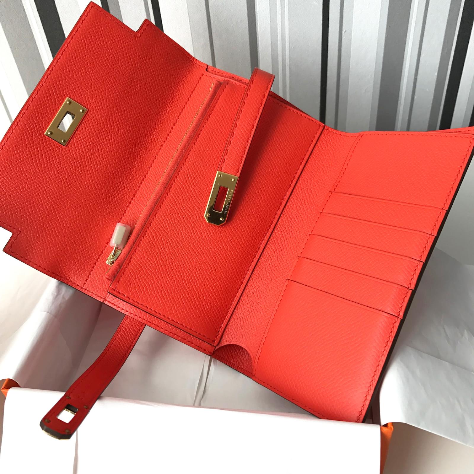 hermes kelly compact wallet