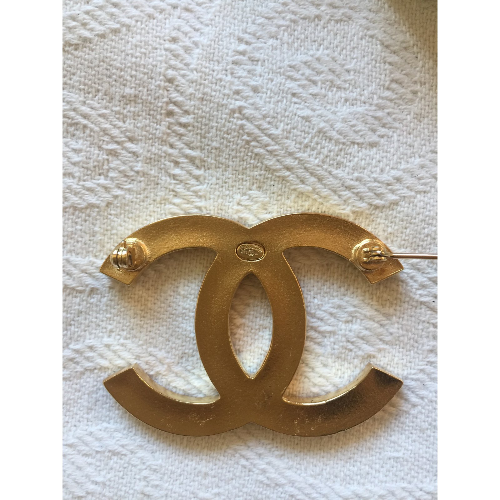 vintage chanel hair clips