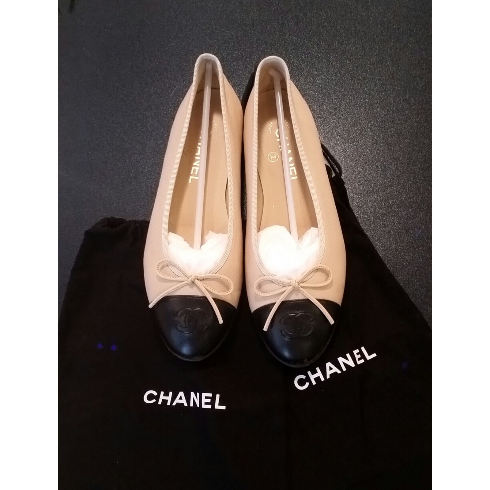 Chanel Beige/Black Two-Tone Ballerina Flats