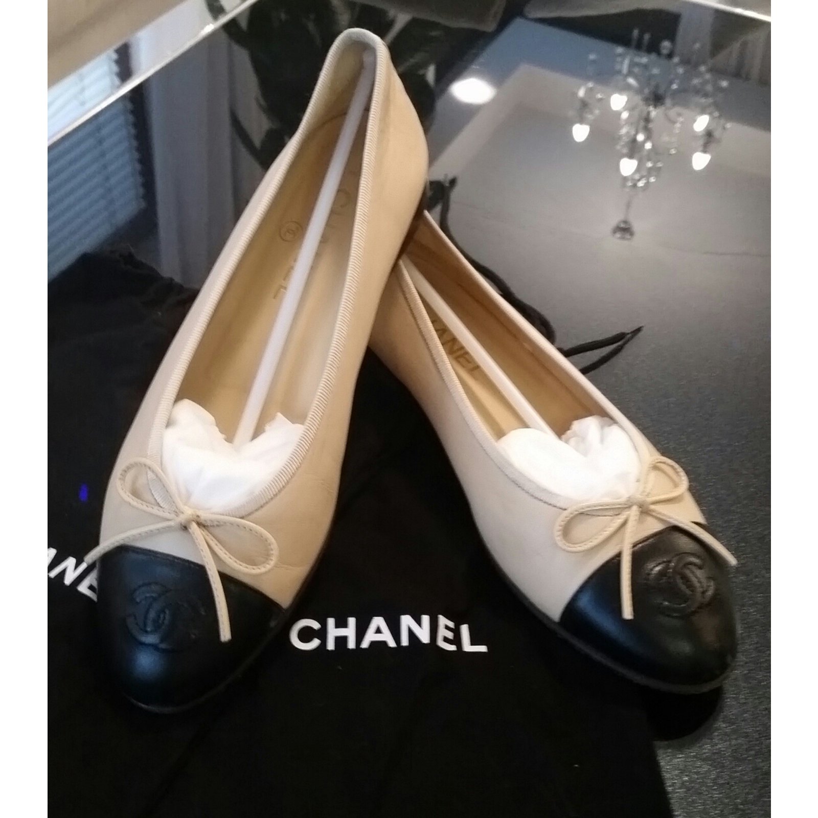 Chanel White CC Cap Toe Flower Pearl Embroidered Flat Ballet 38 – The Closet
