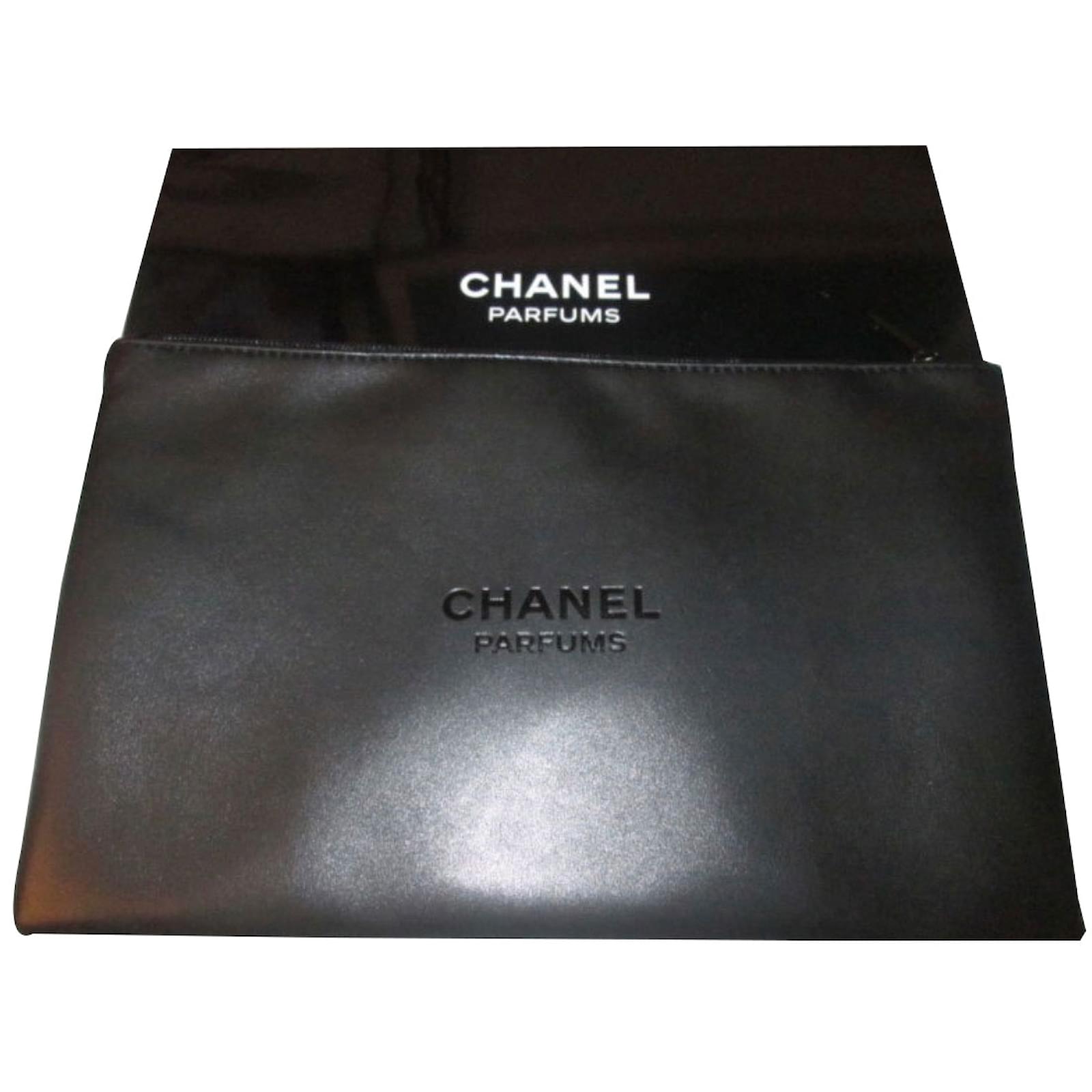 Chanel Toiletry bag and makeup VIP gifts Cashmere Black ref.30759