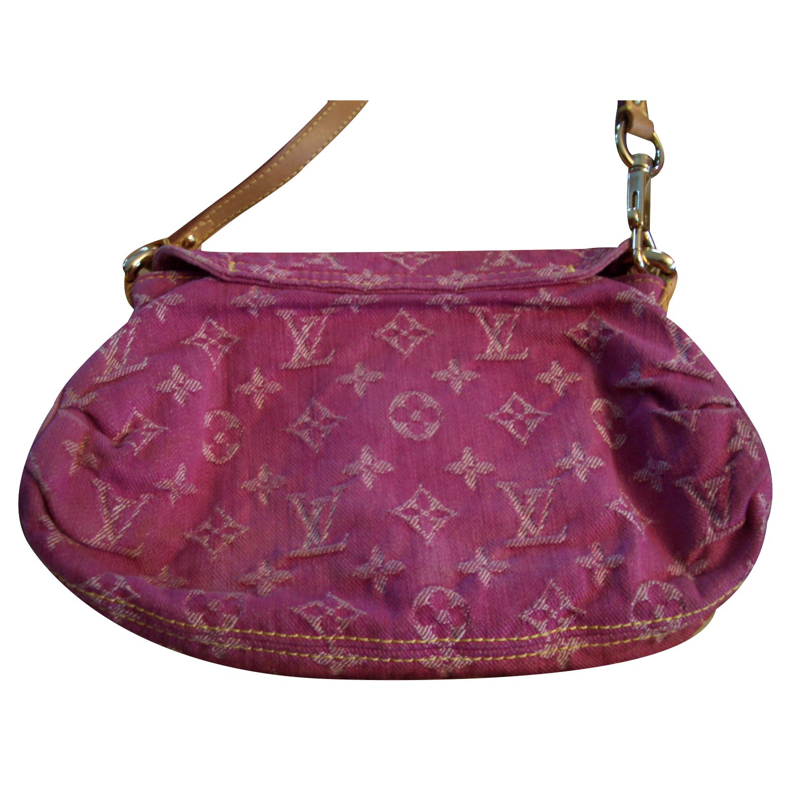 Louis Vuitton Pink Denim ref.904584 - Joli Closet
