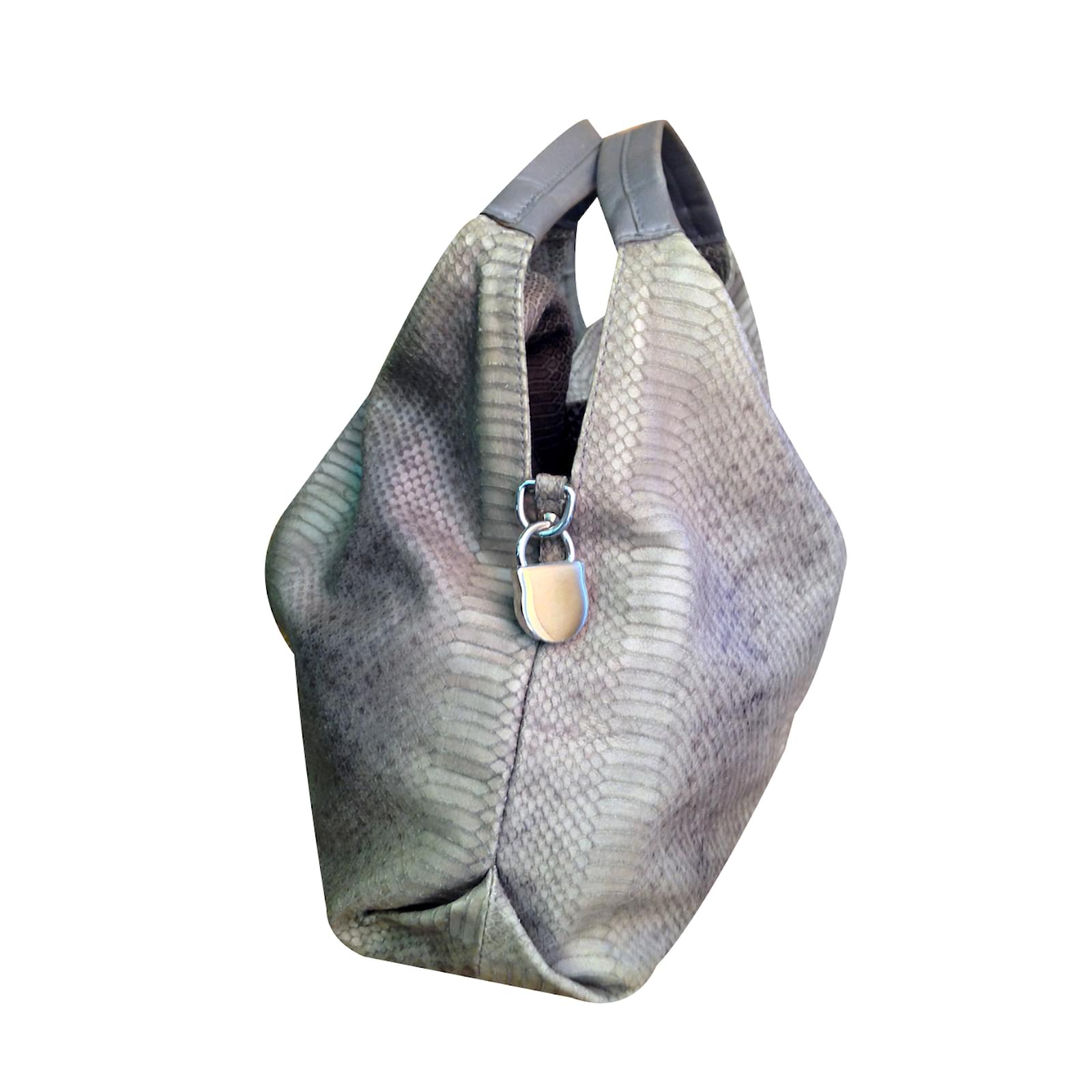 【感謝価格】 ref.32246 Leather Grey Handbag Furla - Closet Joli バッグ