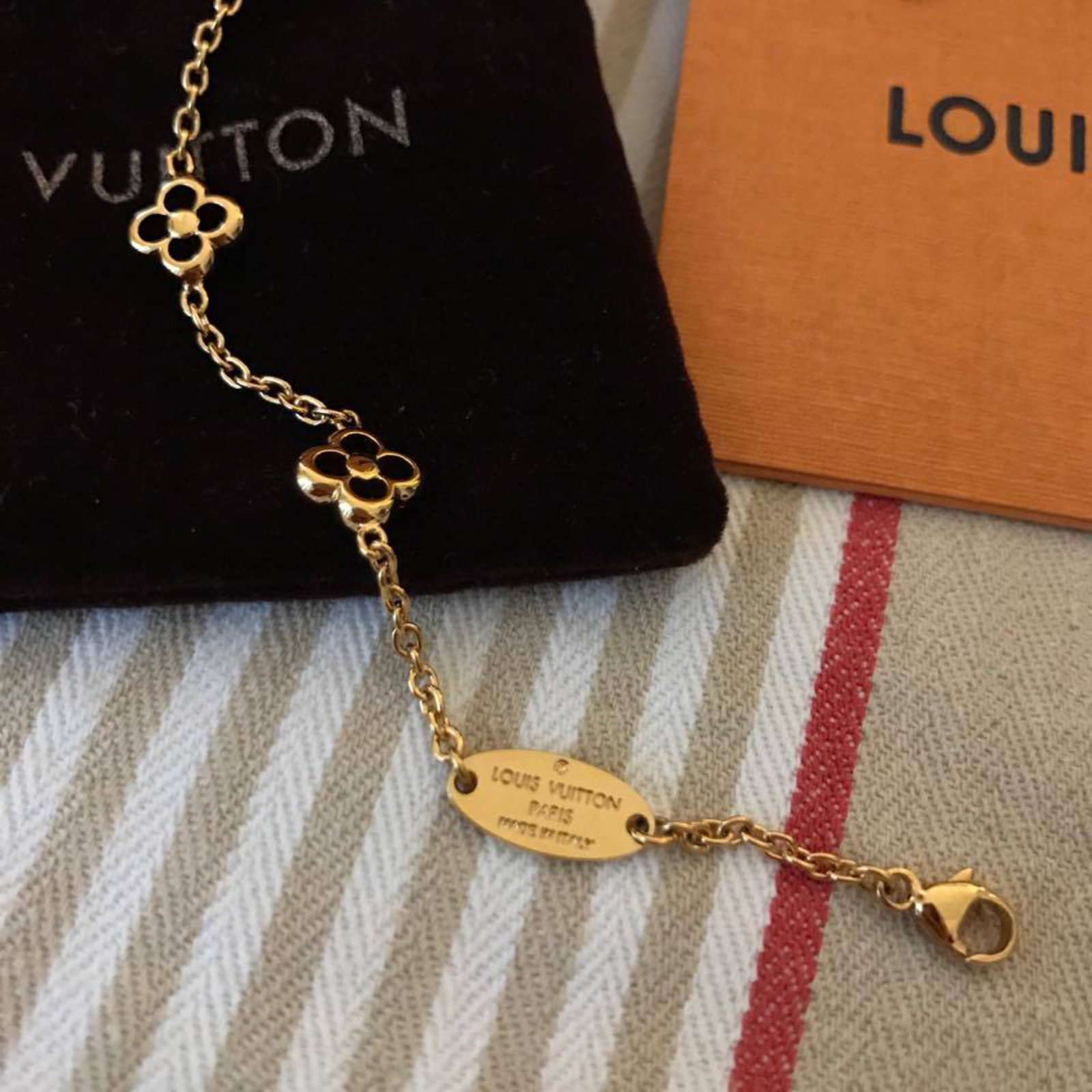 Louis Vuitton Brown Epi Fleur Good Luck Flower Bracelet Lucky 862787 Auction