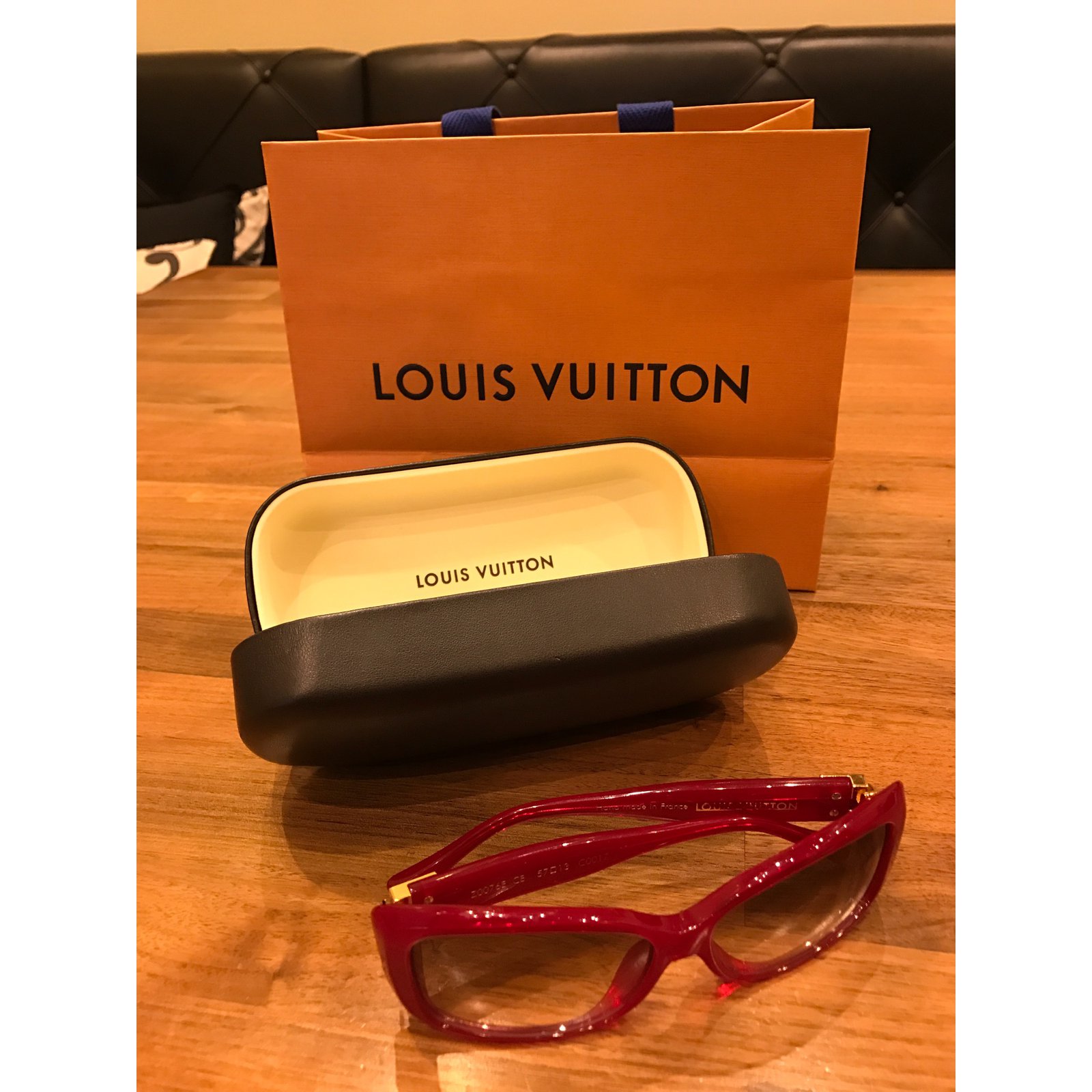 Louis Vuitton Sunglasses Red Plastic ref.34084 - Joli Closet