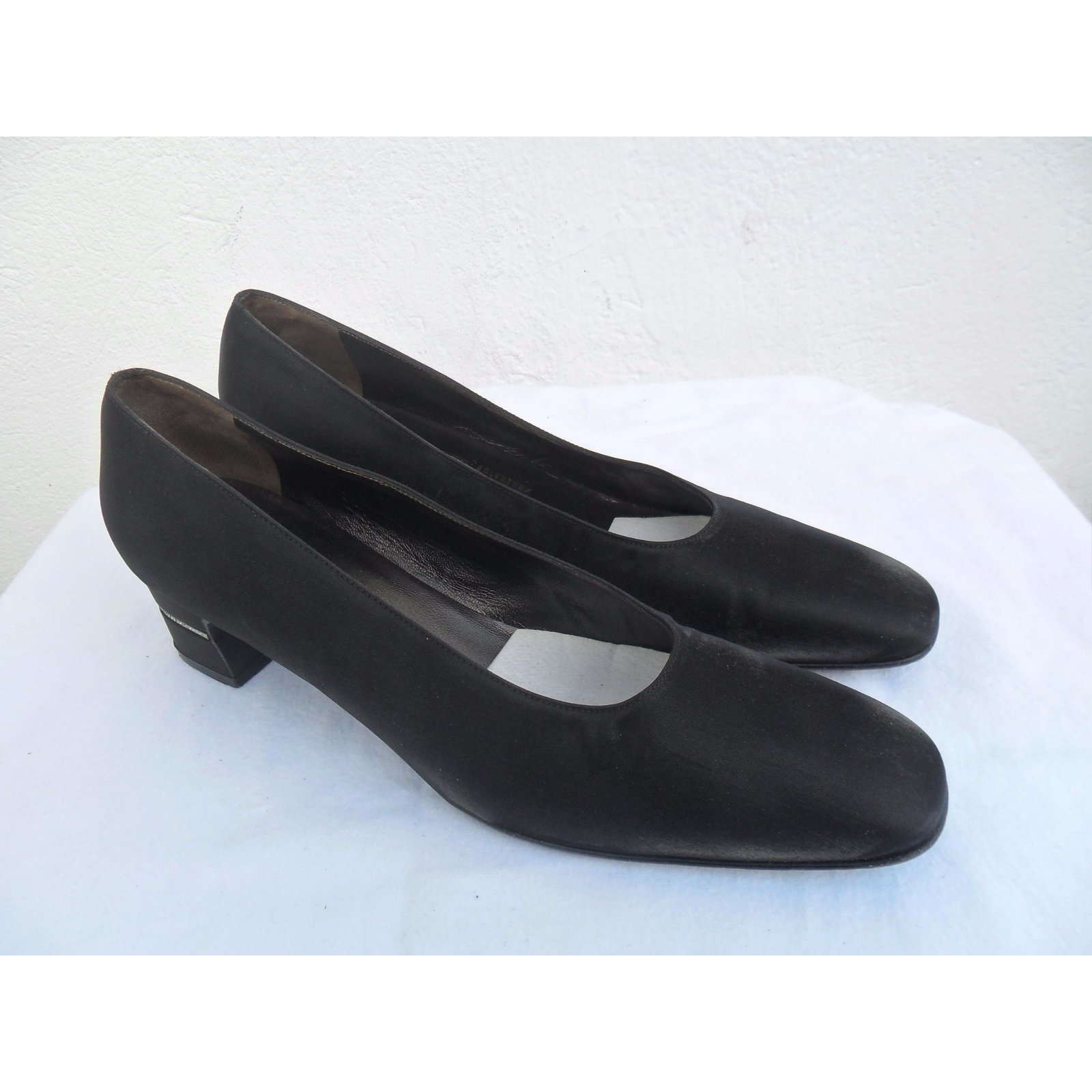 Salvatore Ferragamo Heels Black Cloth ref.34258 - Joli Closet