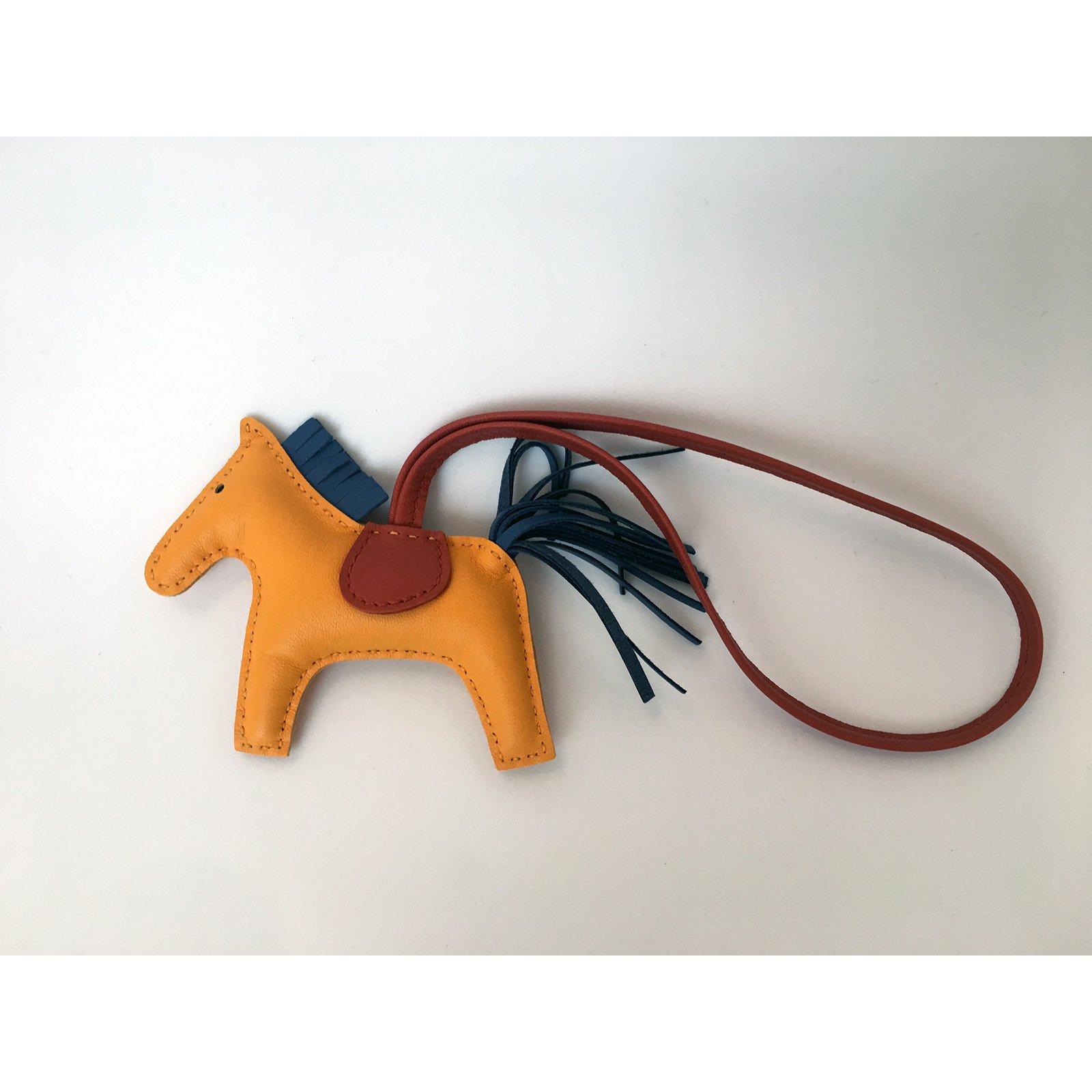 Hermès Hermes Rodeo Horse Charm Brand new Color for 2017 Yellow Leather  ref.34498 - Joli Closet