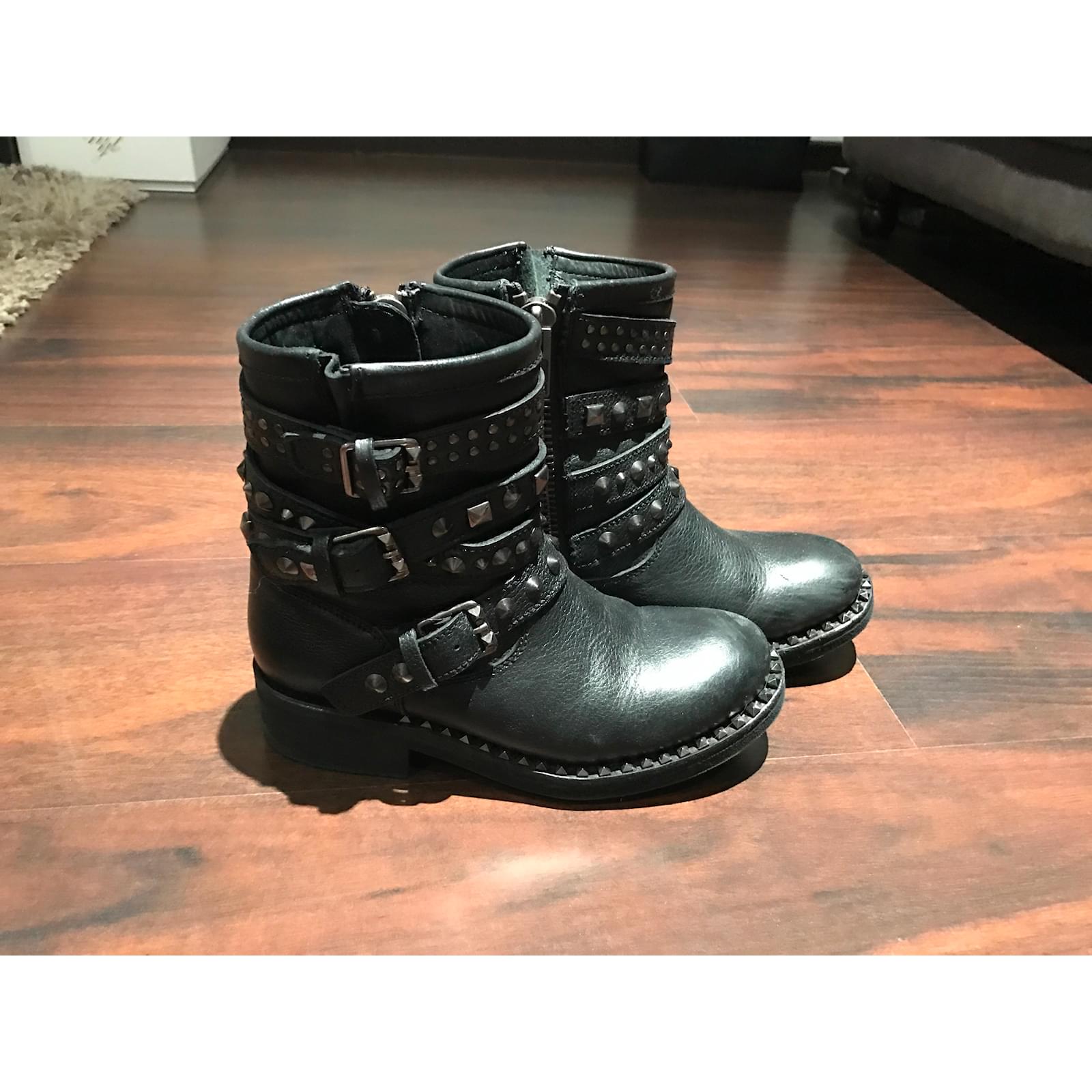 bottes ash titan