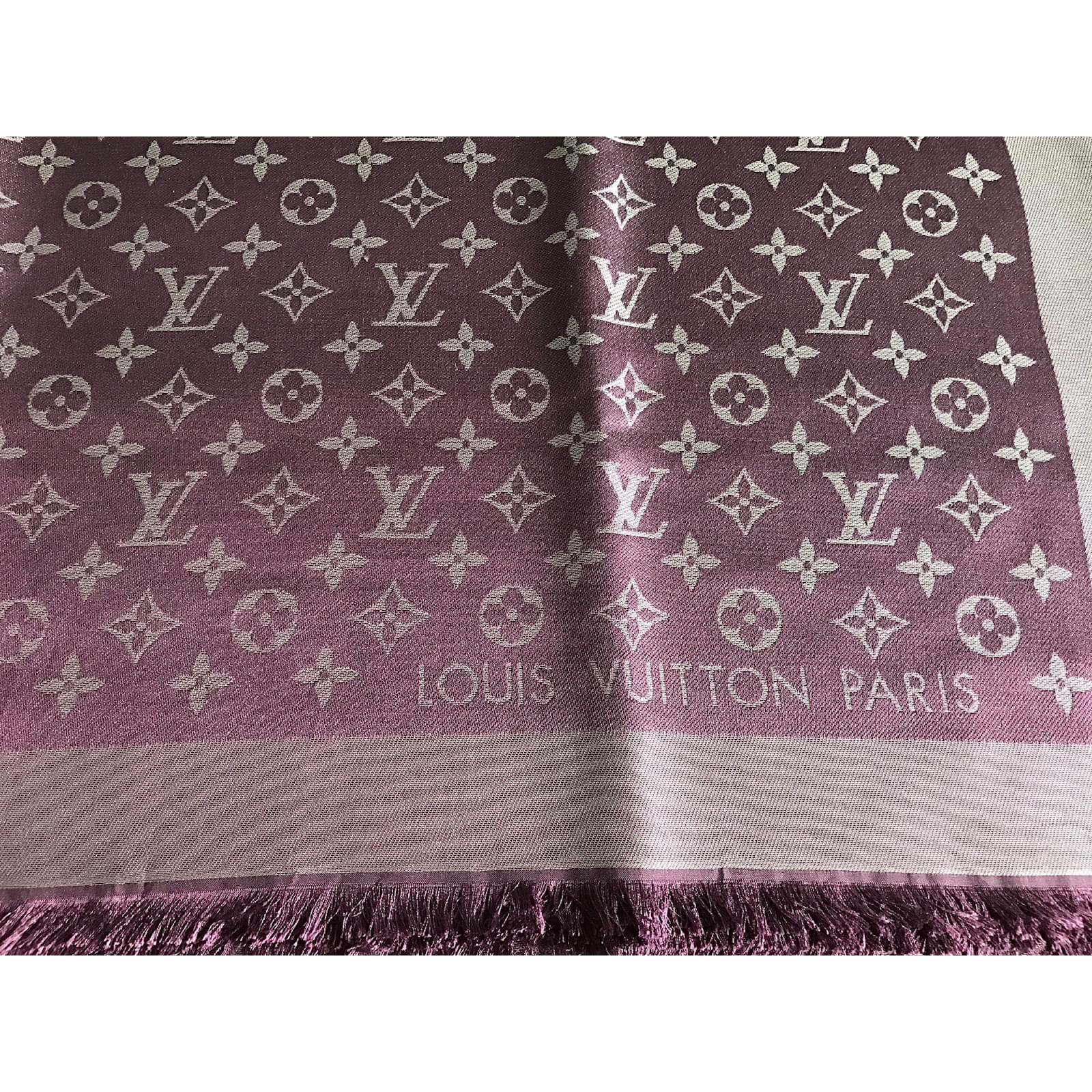 louis vuitton chale monogram