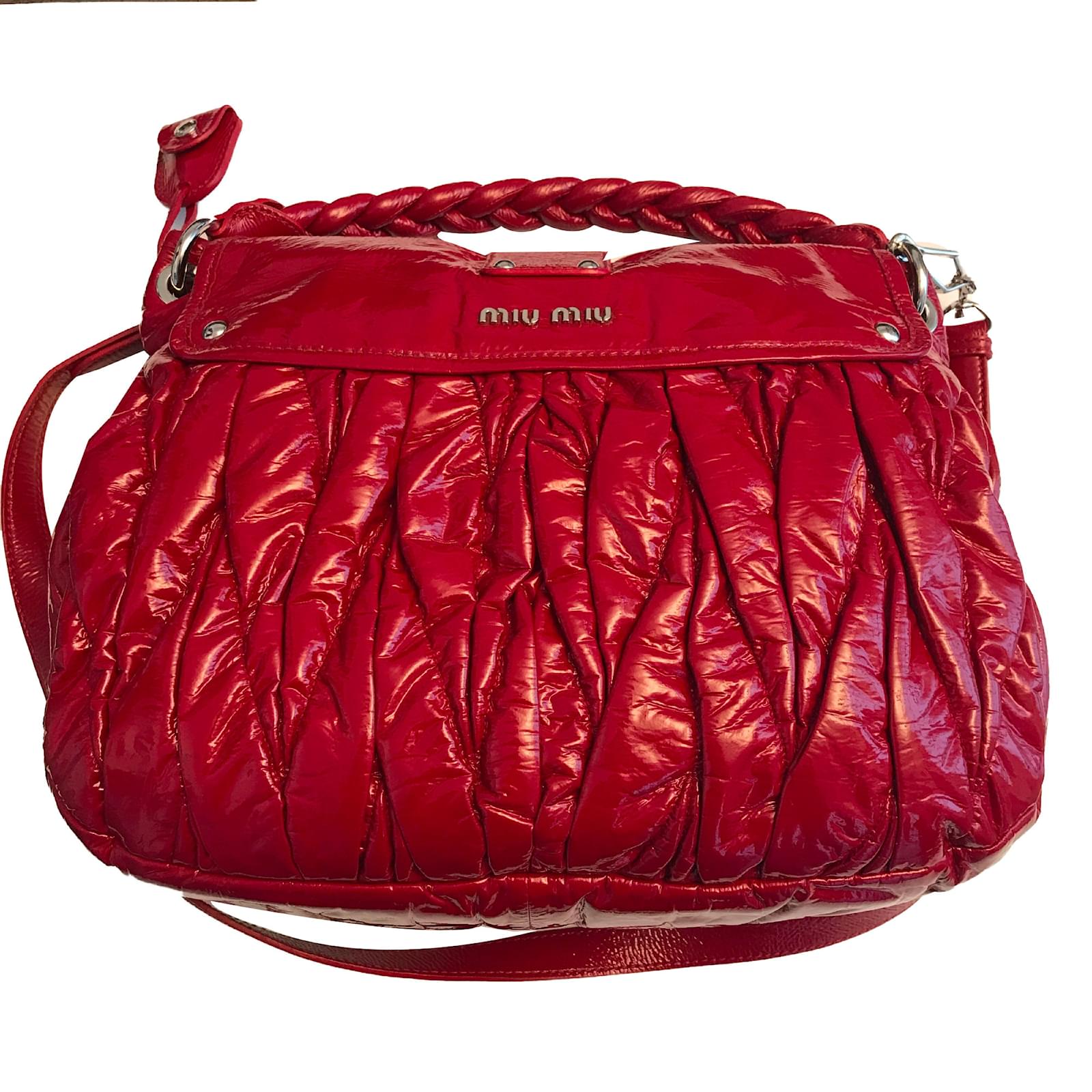 Miu Miu Handbag Red Patent leather ref.38995 Joli Closet