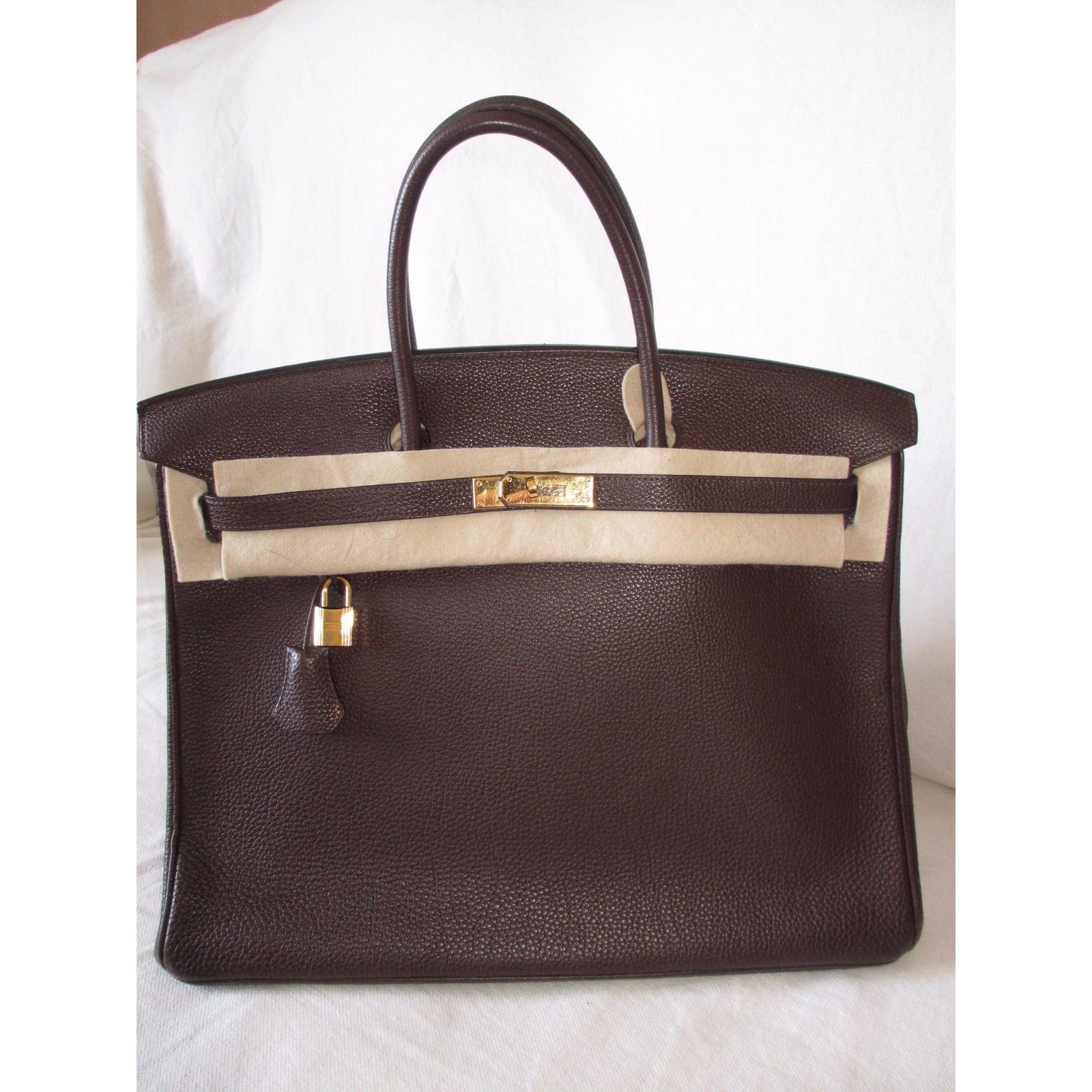 hermes chocolate color