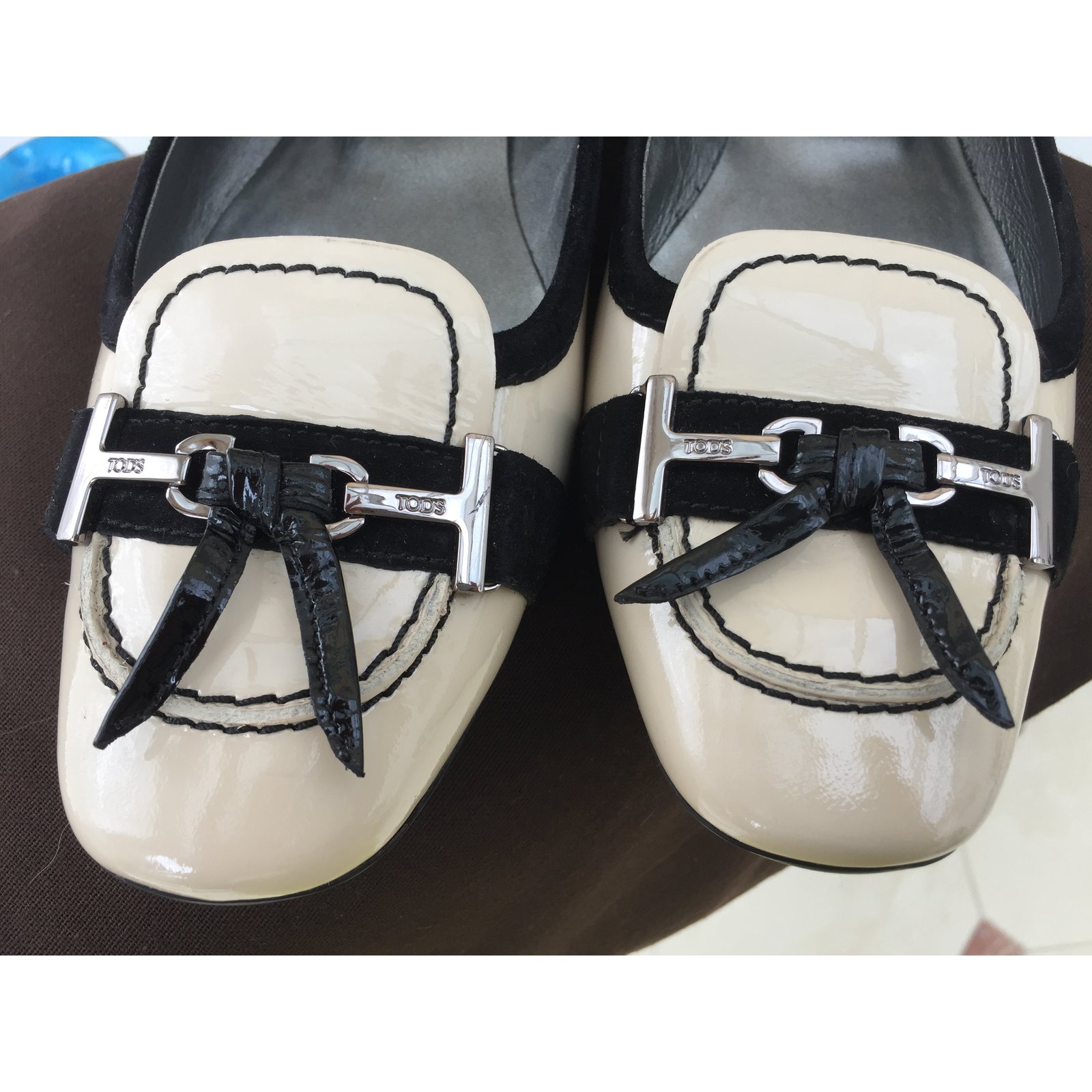 Tod's Ballerinas Beige Patent leather ref.40008 - Joli Closet