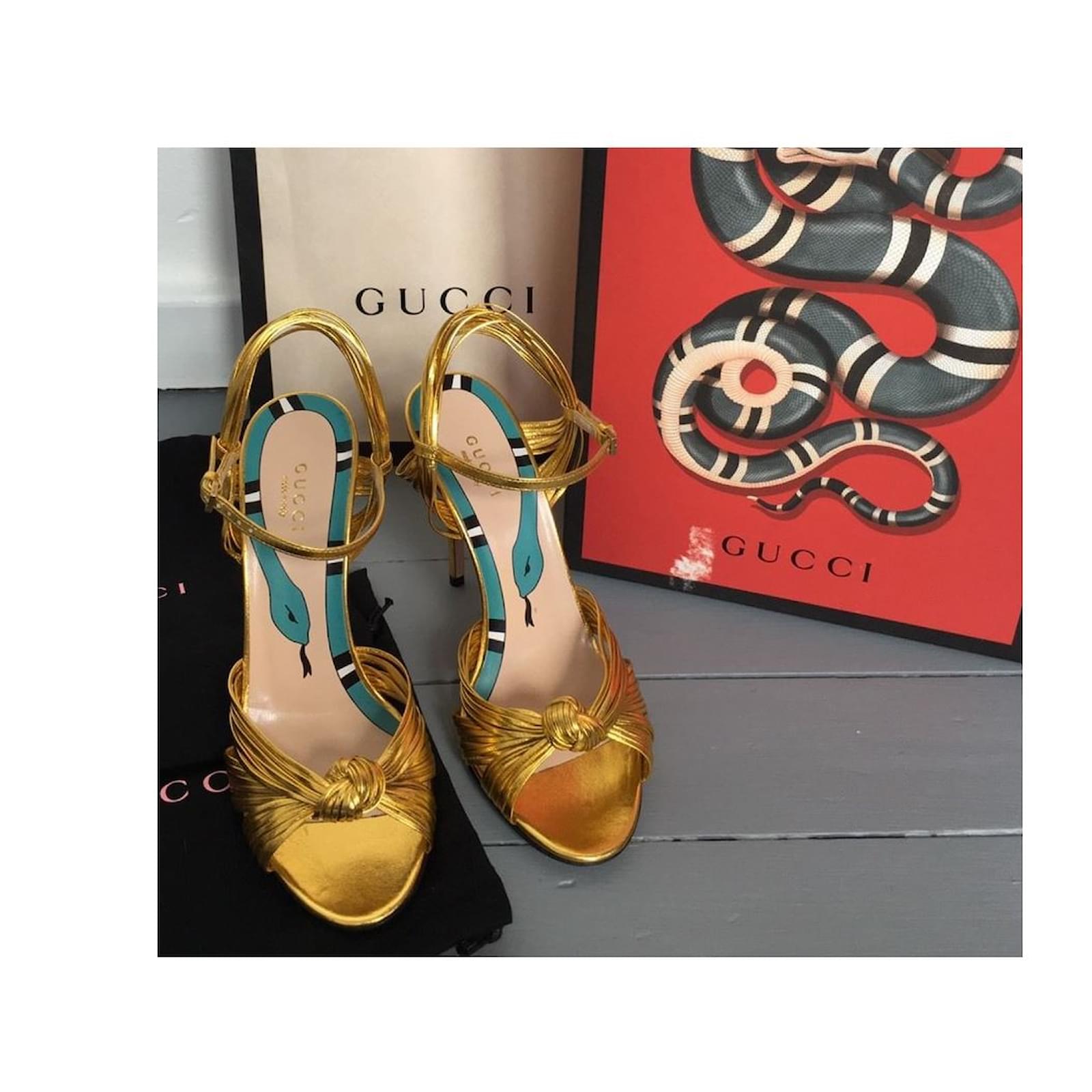 sandales gucci dorees