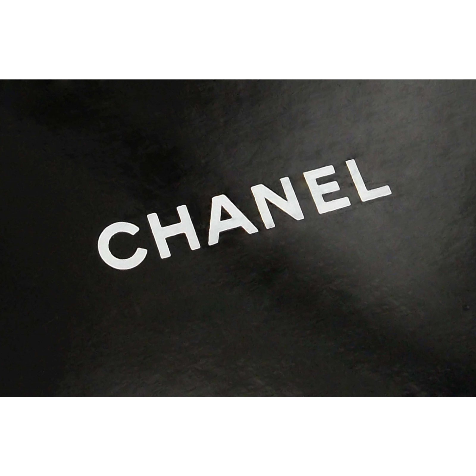 Chanel CRAB CLIPPER Multiple colors Plastic ref.40906 - Joli Closet