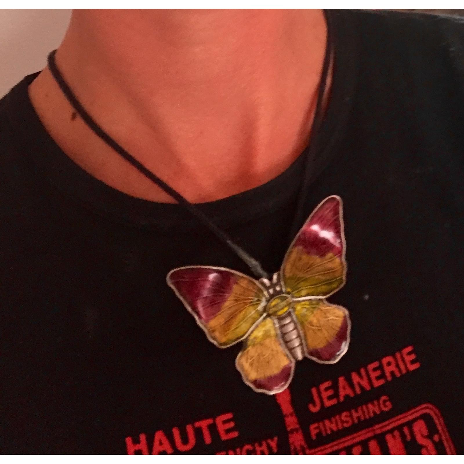 アクセサリー Jean Paul Gaultier Butterfly Necklace90s Jean Paul Gaultier Necklace Purple Metal ref.41042 - Joli Closet