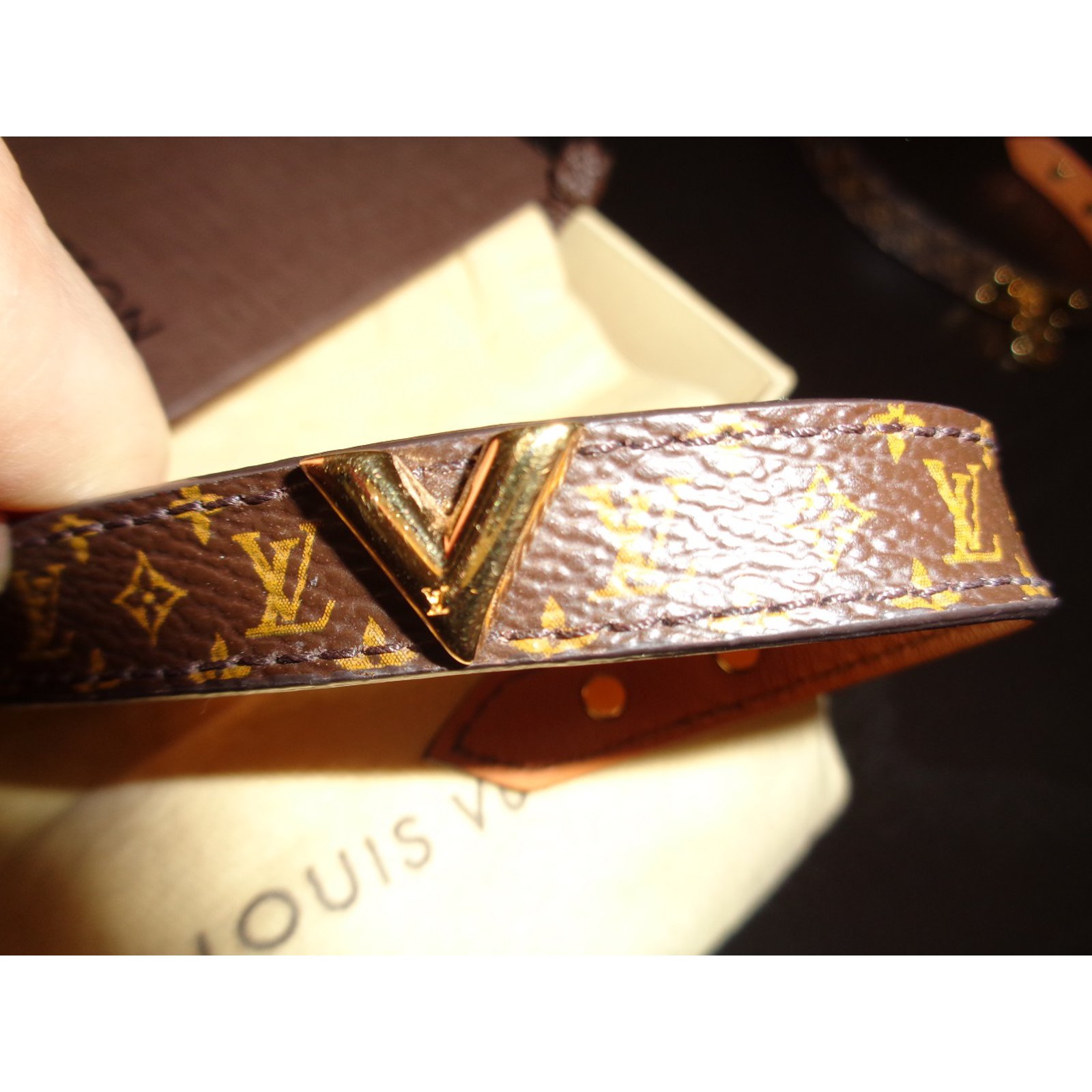 Louis Vuitton Bracelet Brown Cloth ref.41726 - Joli Closet
