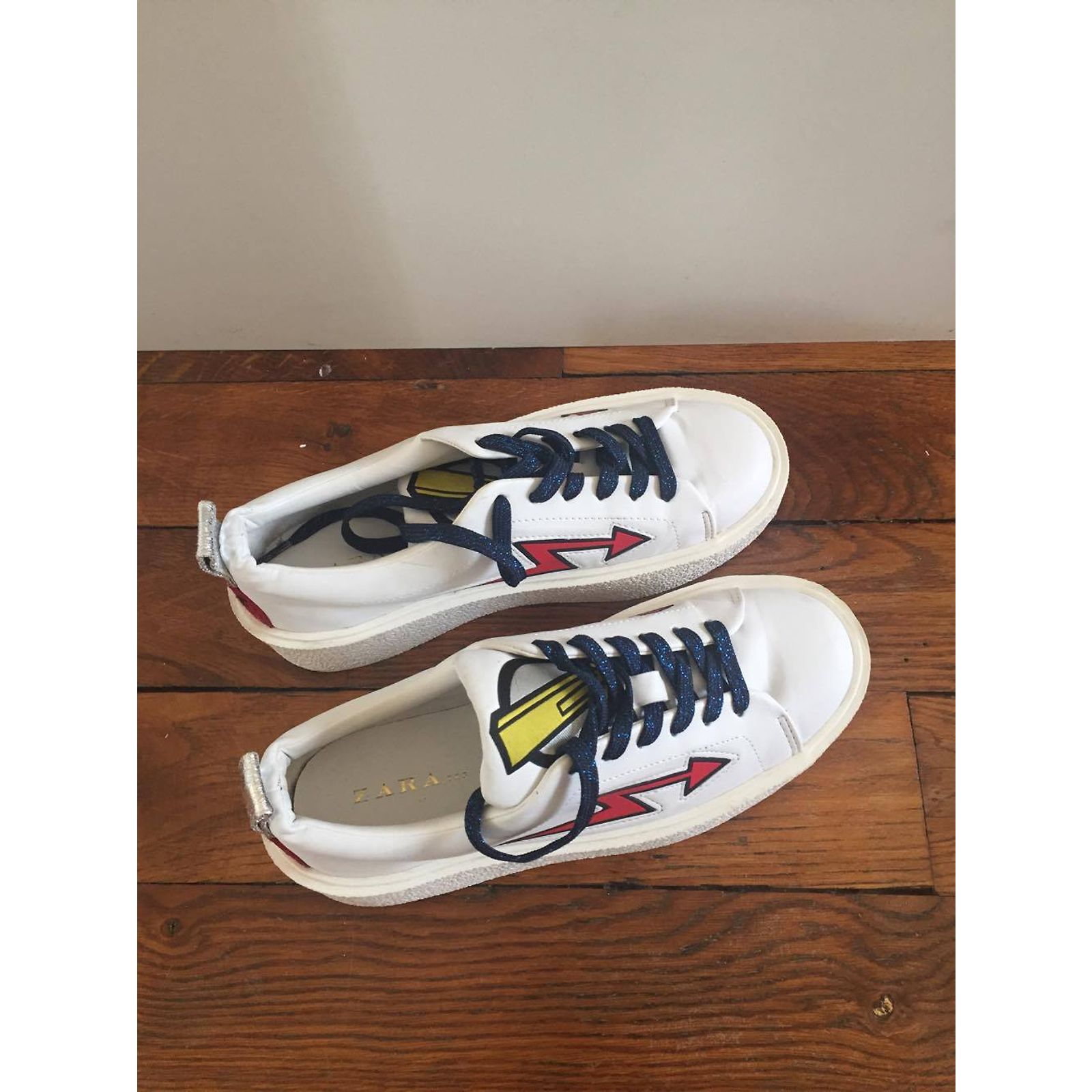 Baskets Zara Blanches Pour Femme - Taille UK 8 - Simili Cuir - Occasion