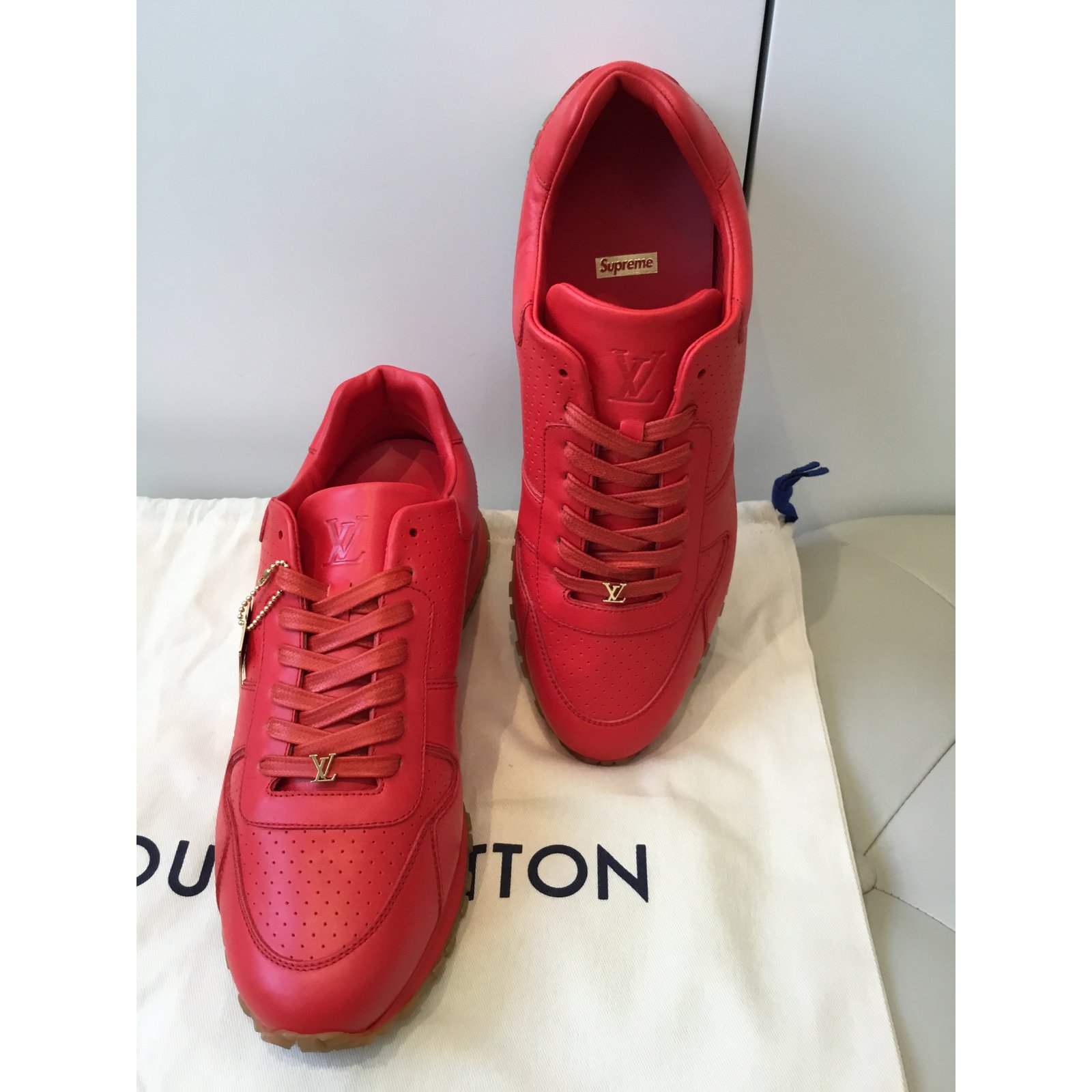 louis vuitton sneakers Red Leather ref.196811 - Joli Closet
