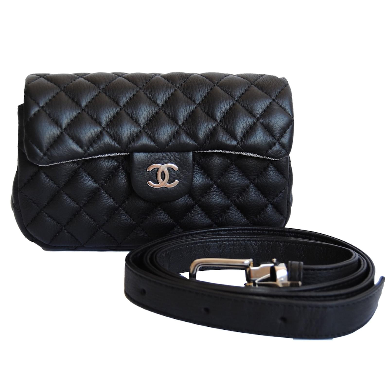 Chanel Uniform Clutch/belt bag Black Lambskin ref.45144 Joli Closet