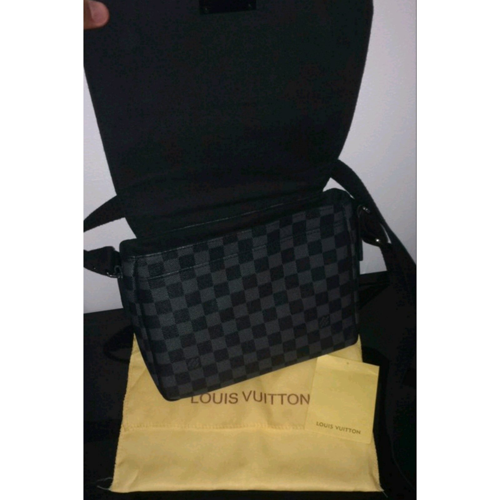 Louis Vuitton District damier Black Cloth ref.45676 - Joli Closet
