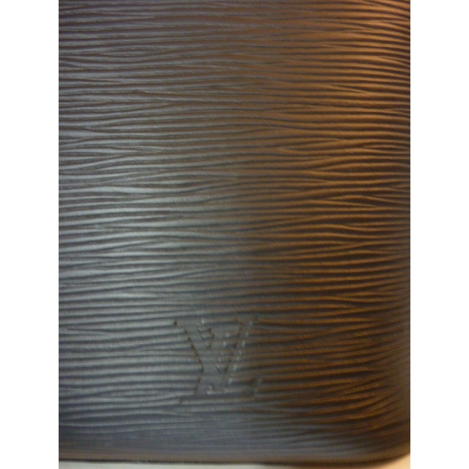 Louis Vuitton Neverfull MM Black Leather ref.46767 - Joli Closet