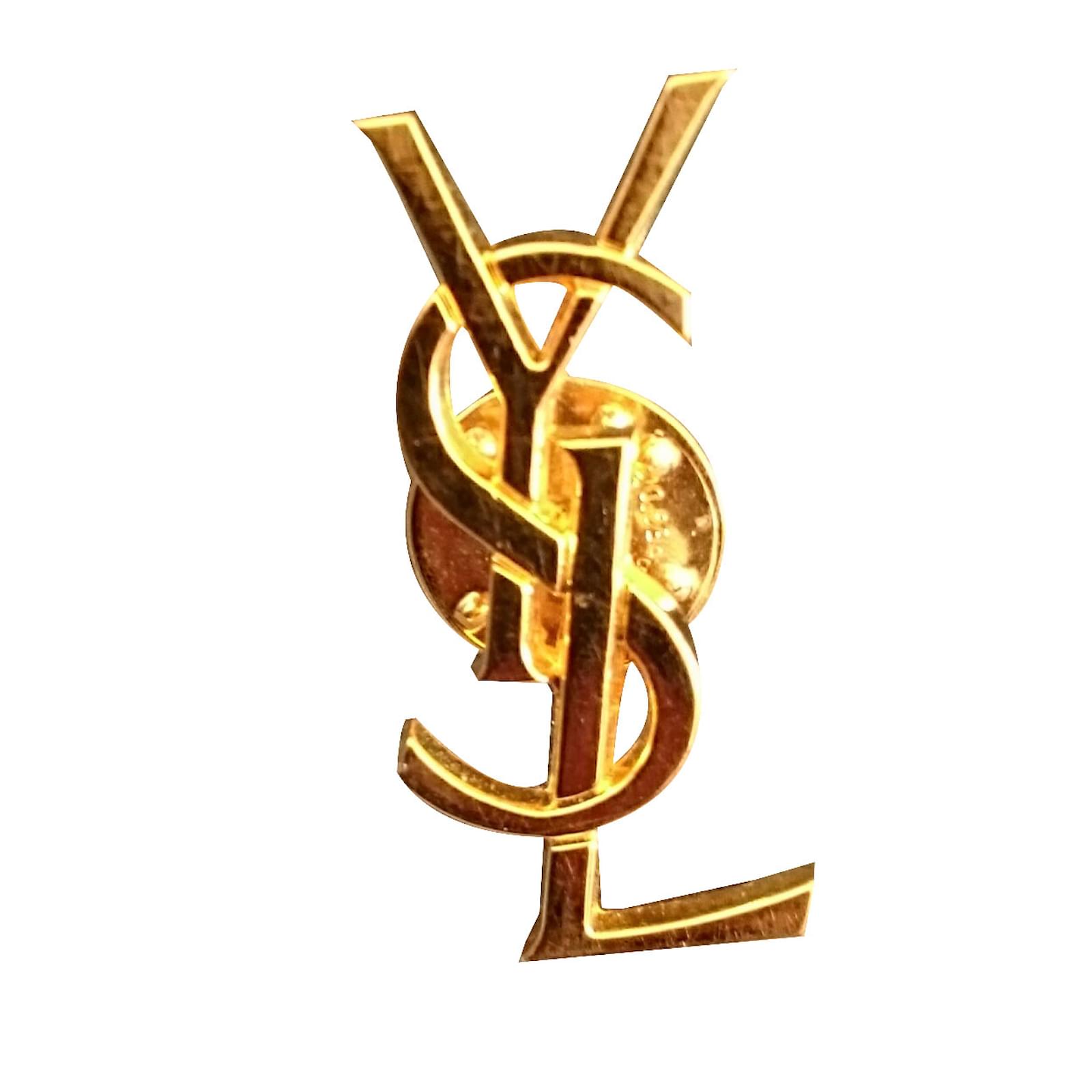Pin's Yves Saint Laurent Plaqué or Doré ref.47051 Joli Closet