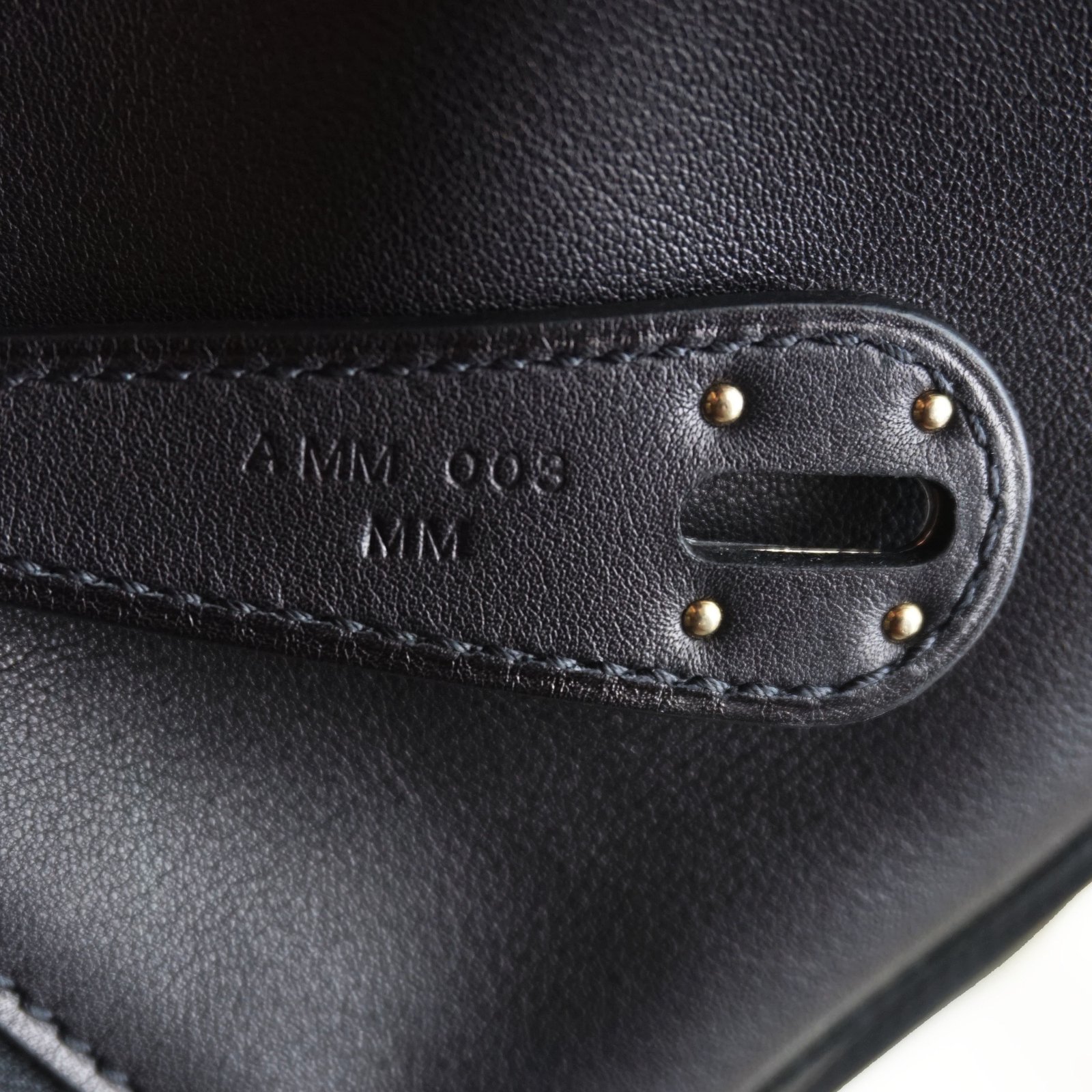 Hermès Lindy 26 Black Leather ref.47512 - Joli Closet