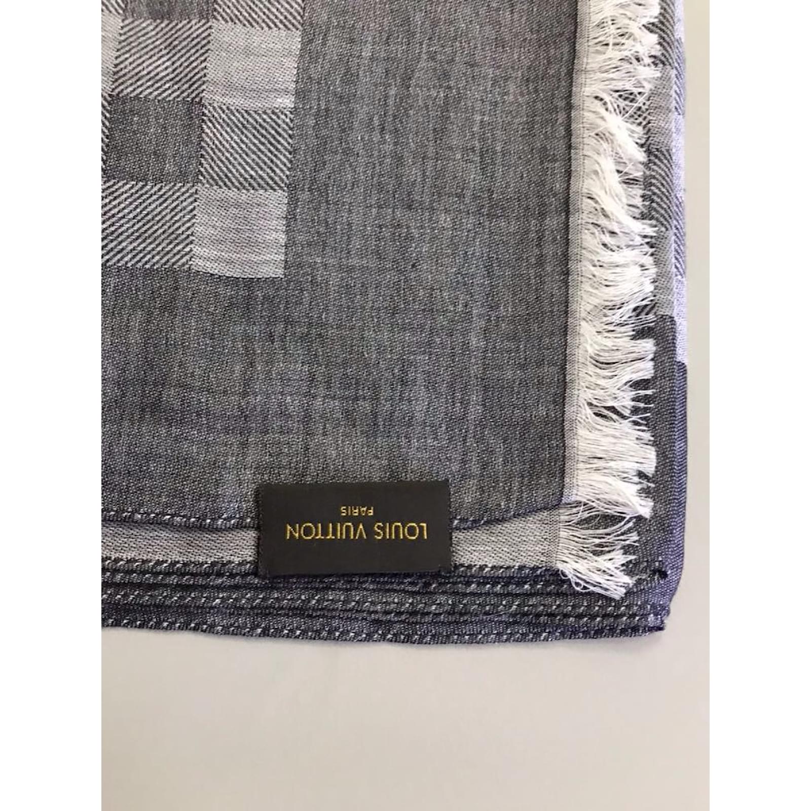 Louis Vuitton checks Grey Wool ref.47815 - Joli Closet