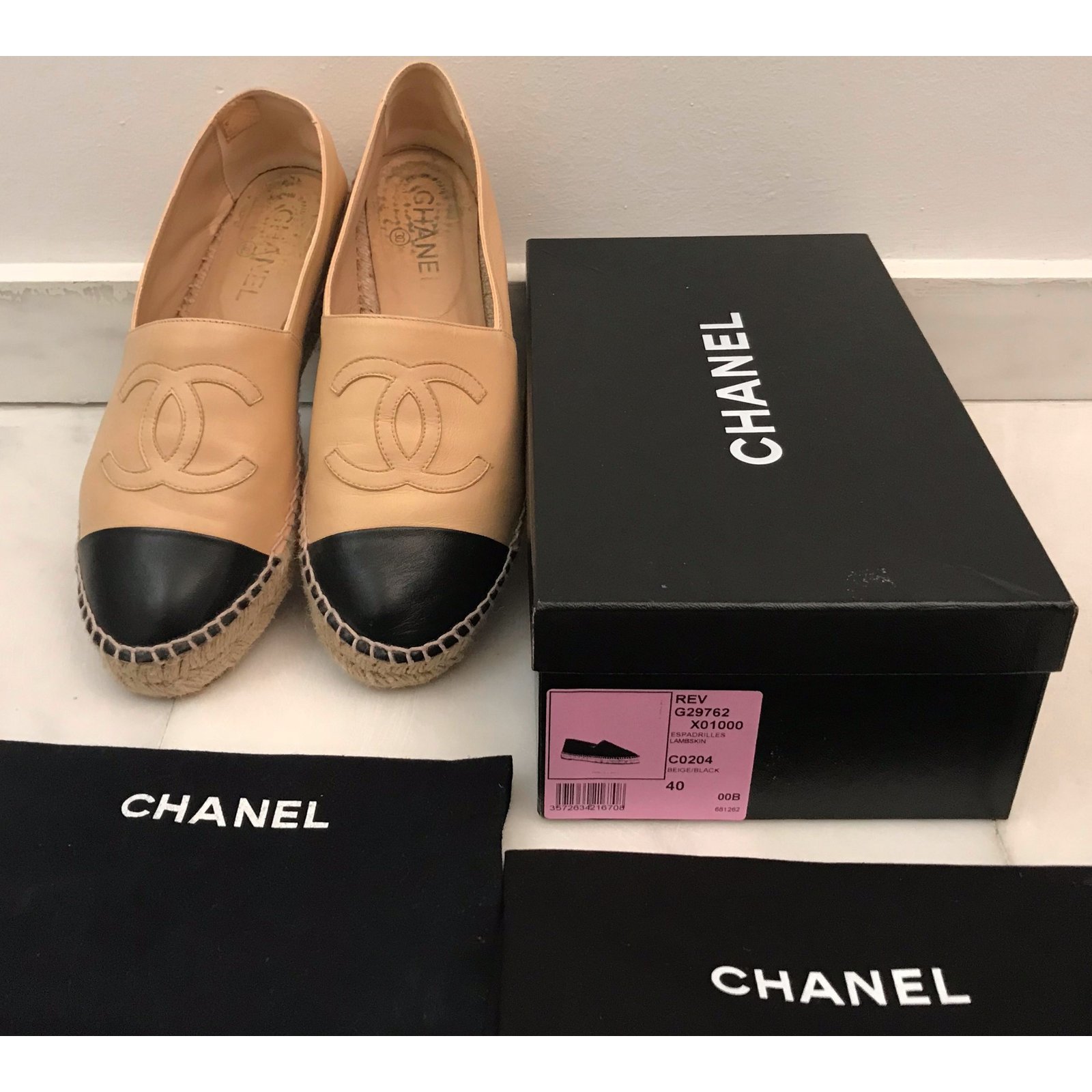 Chanel Espadrilles Black Beige Leather ref.47957 - Joli Closet