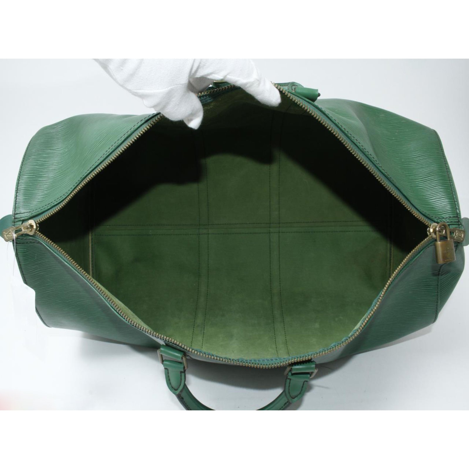 Louis Vuitton Keepall Epi 55 Green in Leather with Brass - US