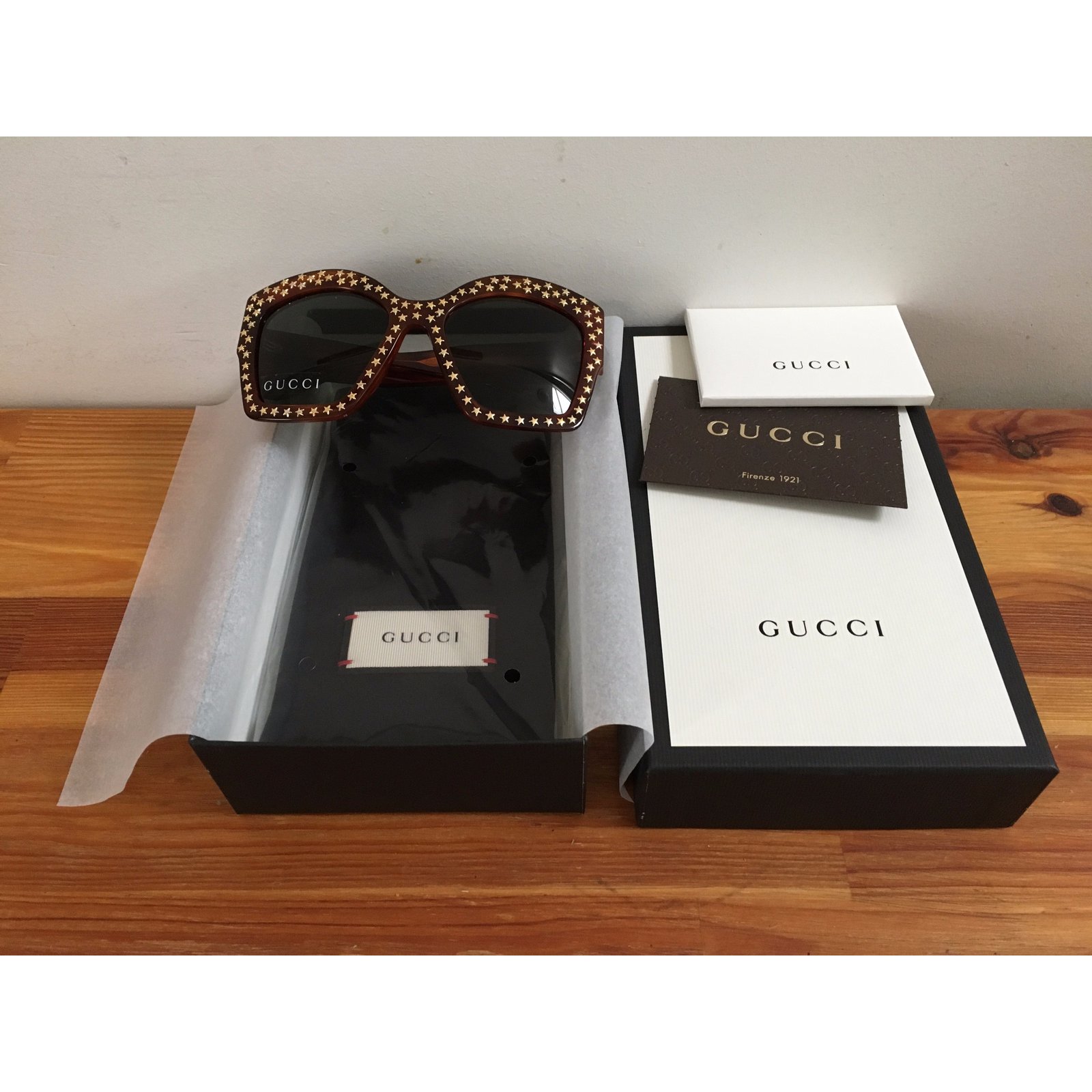 gucci sunglasses box