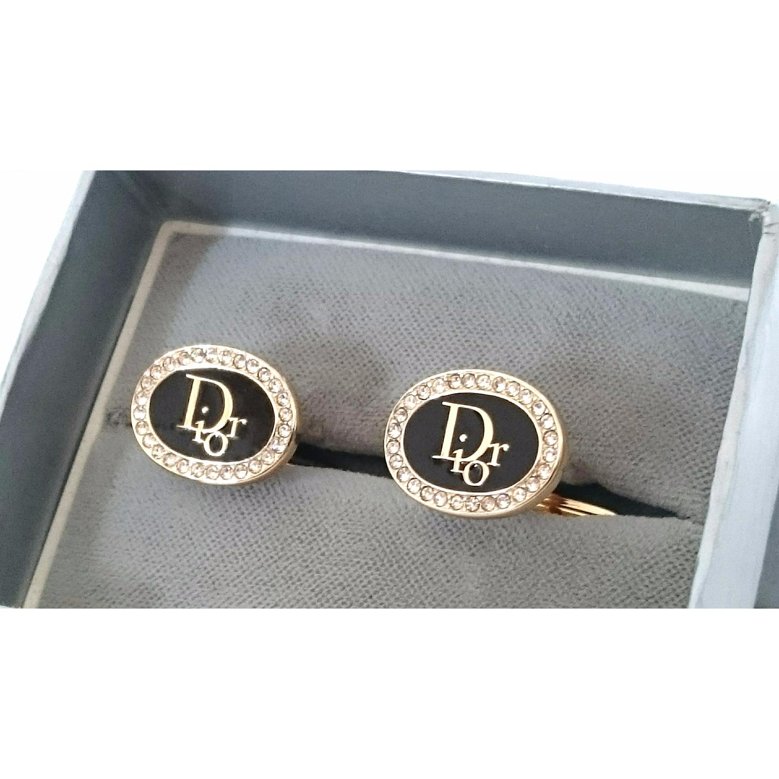 bouton de manchette dior